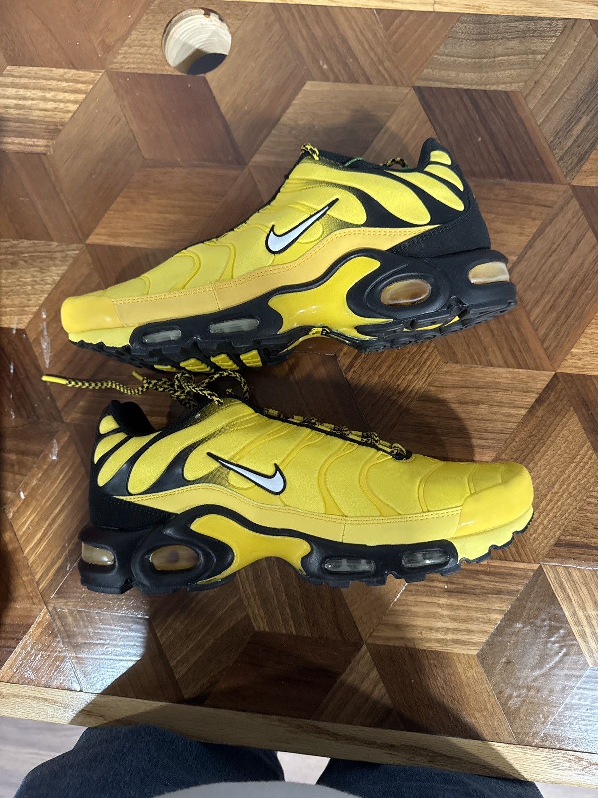 Nike Air Max Plus Size US 10 / EU 43 - 6 Thumbnail