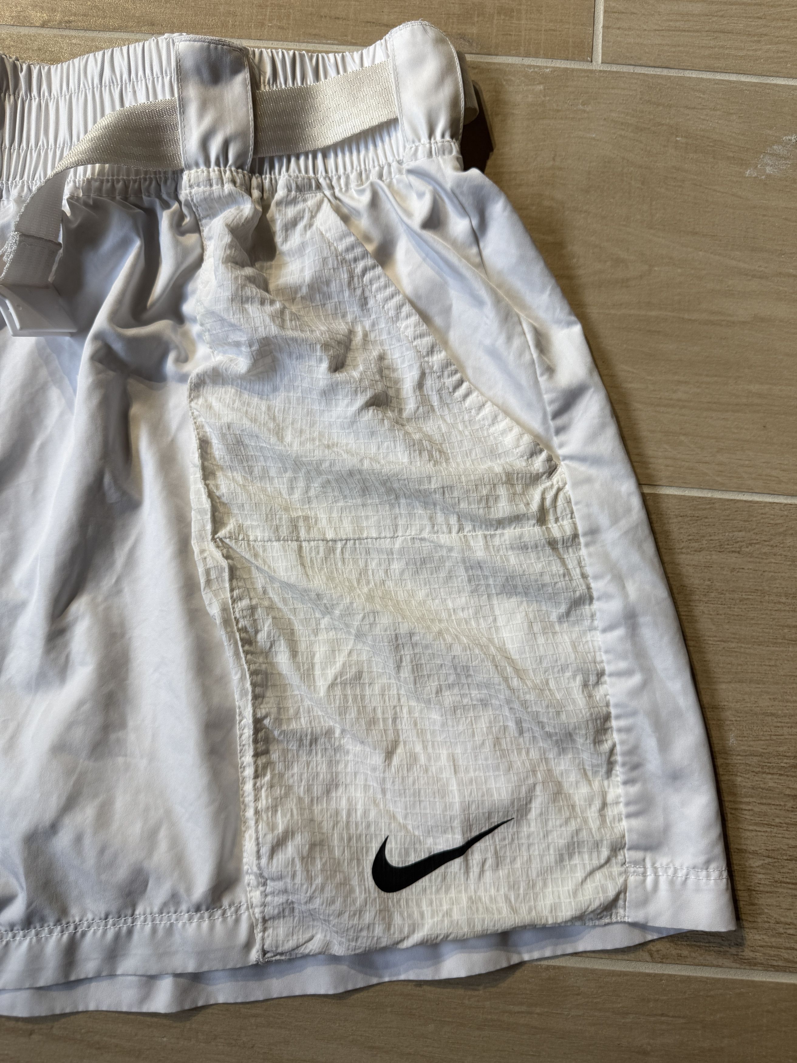 Nike Nike NSW Swoosh Woven Belted Short White Size US 36 / EU 52 - 3 Thumbnail