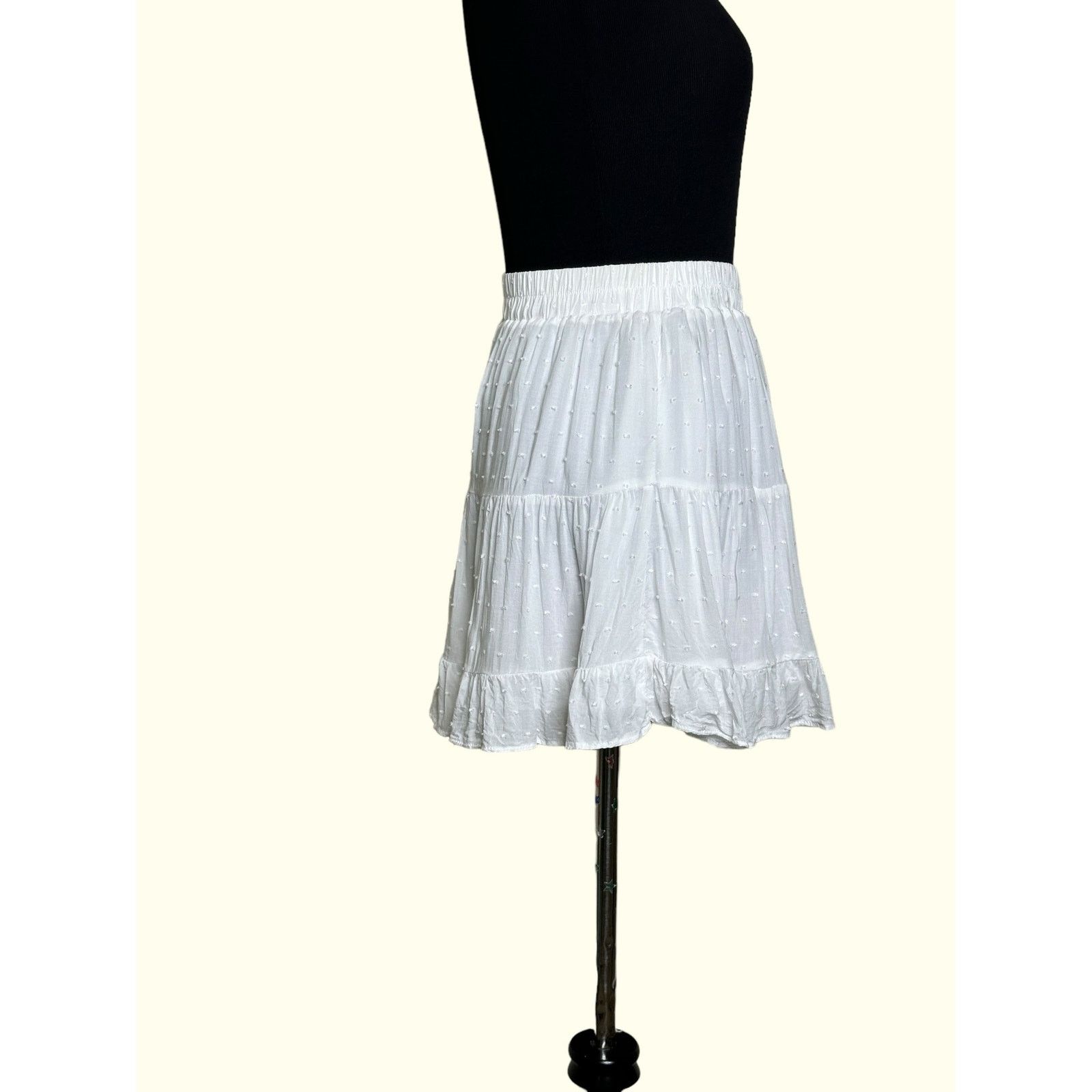 Forever 21 Forever 21 white pull on mini skirt size M Size 30" / US 8 / IT 44 - 5 Thumbnail