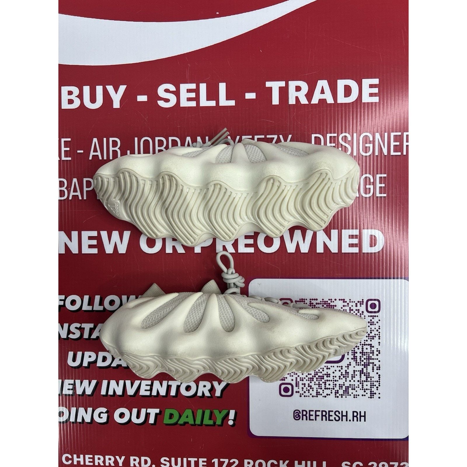 Adidas adidas Yeezy 450 Cloud White Size 10.5 H68038 Size US 10.5 / EU 43-44 - 3 Thumbnail