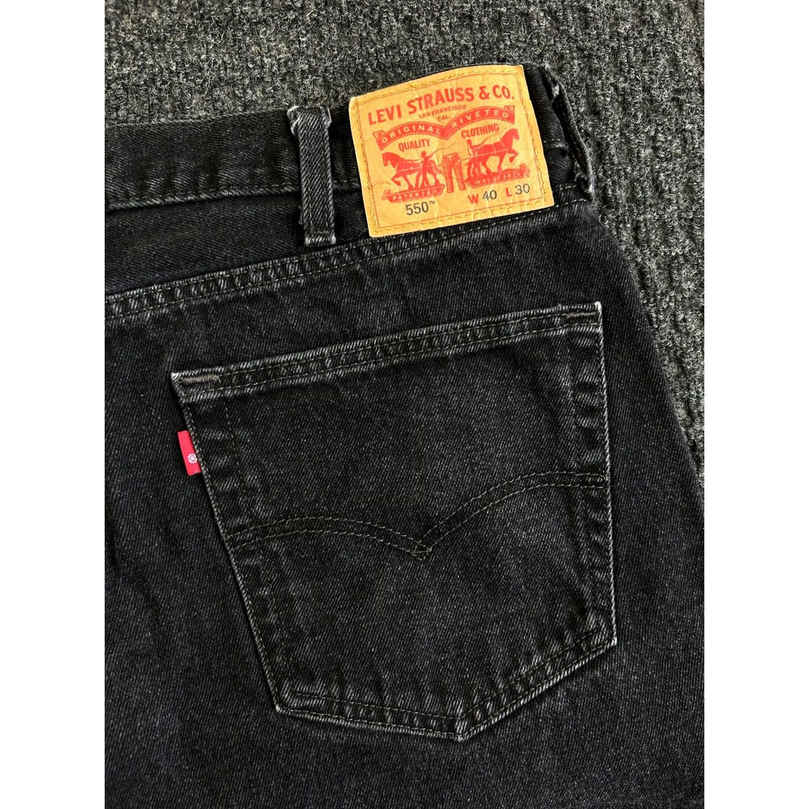 Levi's Levi’s 550 Jeans Relaxed Fit Men’s 40 x 30 Black Denim Logo 5-Pocket Tapered Vintage Free Shipping Size US 40 / EU 56 - 3 Thumbnail