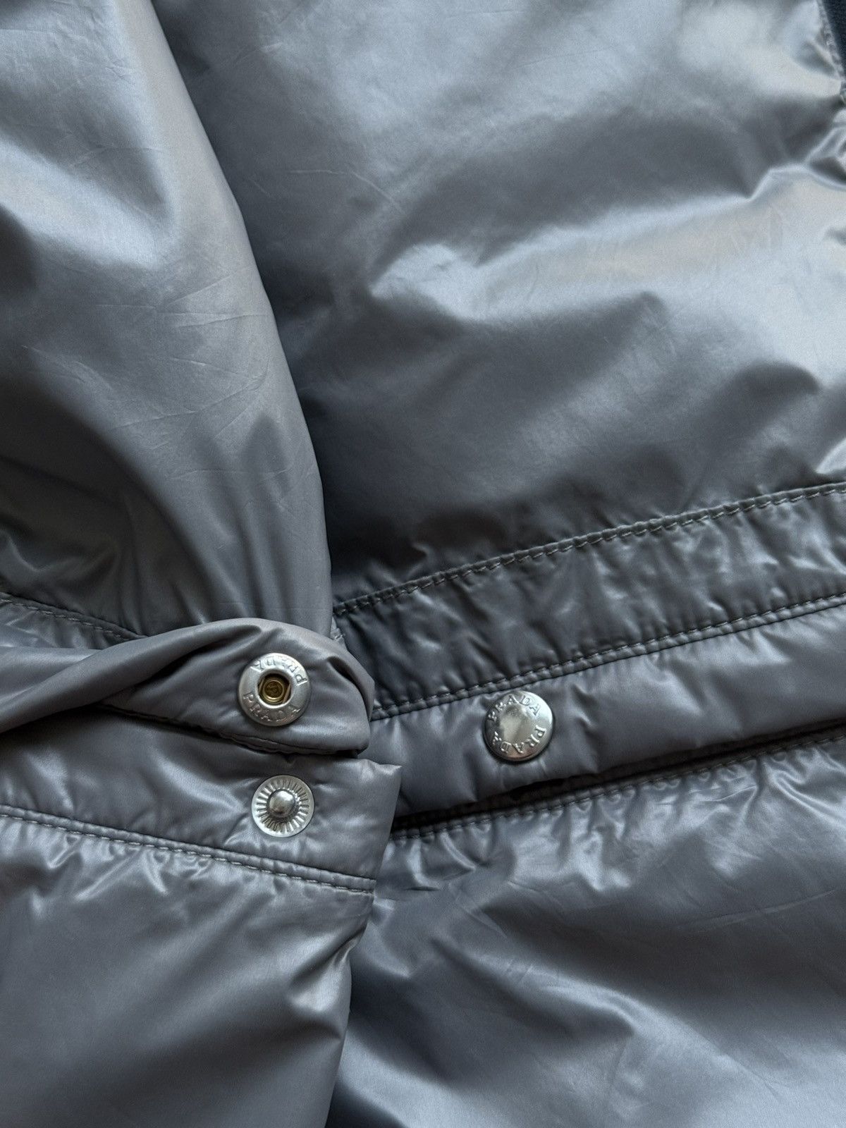 Prada Prada Nylon Hooded Blue Down Badge Triangle Logo Jacket Size XS / US 0-2 / IT 36-38 - 14 Thumbnail
