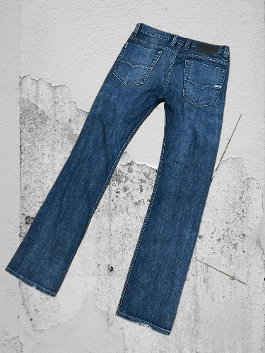 Diesel × Japanese Brand Crazy Crash Dirty Baggy Faded Jean Japan Avant Garde Style Size US 28 / EU 44 - 1 Thumbnail