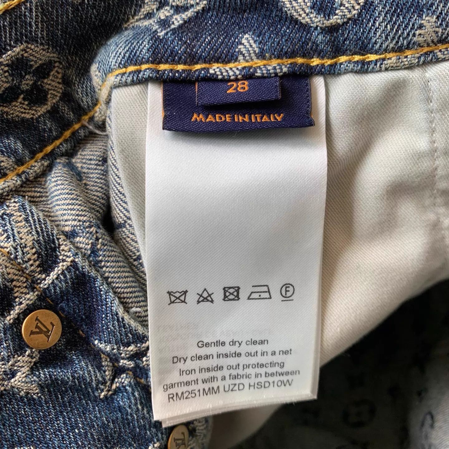 Louis Vuitton LV Monogram Full Print Leather Trim Jeans 28 Size 28" / US 6 / IT 42 - 8 Thumbnail