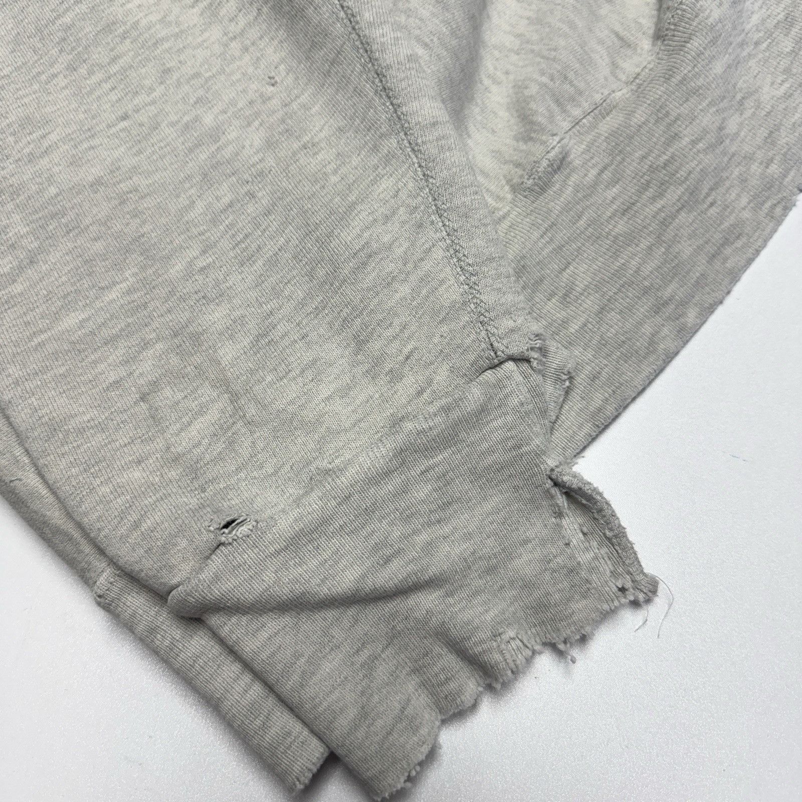 Vintage Vintage 90s Roger Williams University Law School Sweatshirt Size US XL / EU 56 / 4 - 11 Thumbnail