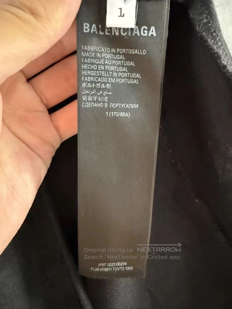 Balenciaga Balenciaga Inverted Tower Distressed Tee. Size US M / EU 48-50 / 2 - 4 Thumbnail