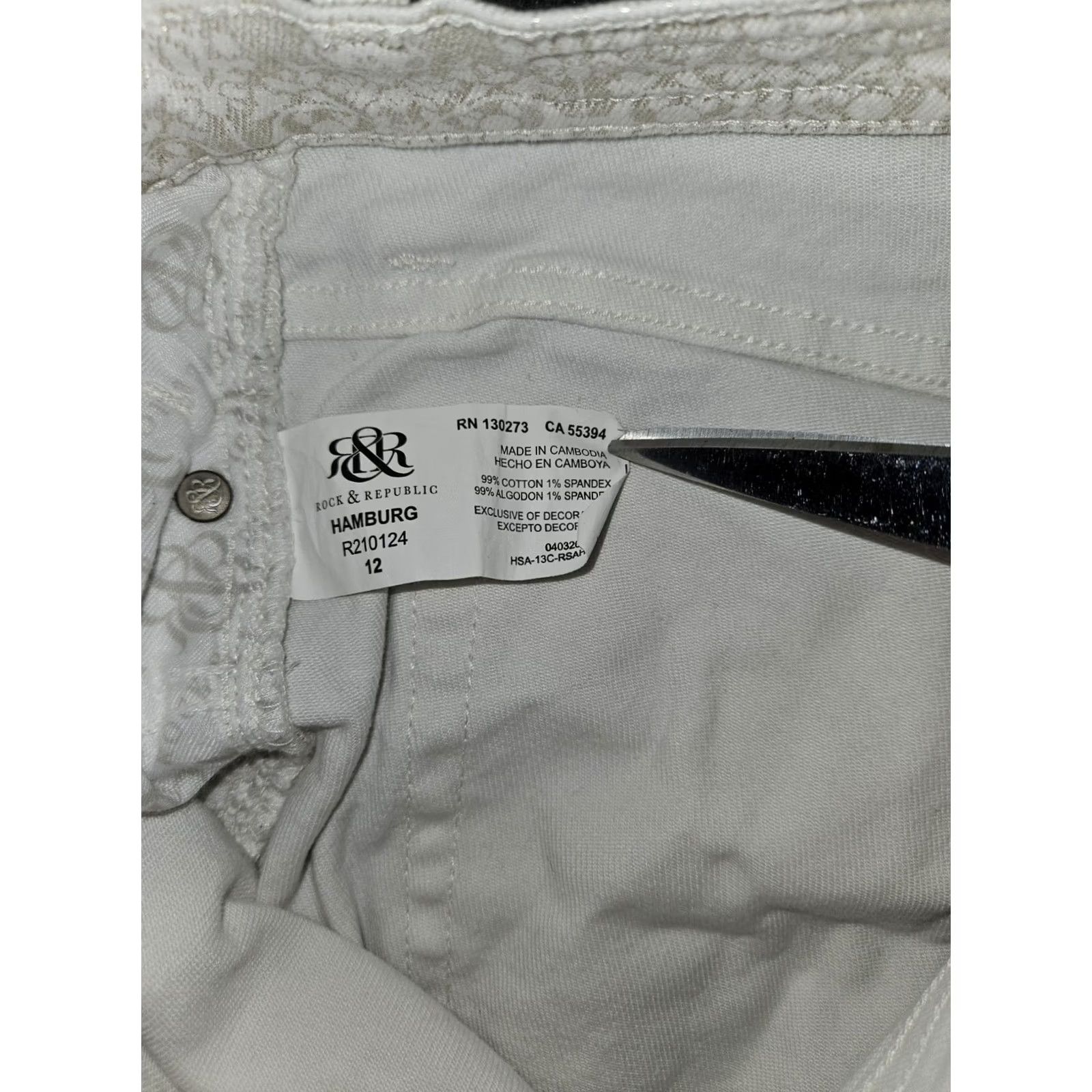 Vintage Rock & Republic Hamburg Skinny Jeans Women's 12 White Paisley Modern Fashion Casual Bohemian Rock 12 Womens Jeans Size 34" / US 12 / IT 48 - 2 Thumbnail
