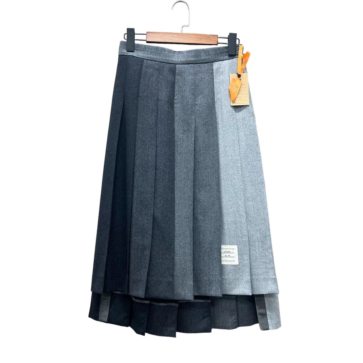 Thom Browne Thom Browne Wool Pleated Midi Skirt Size 38 Size 26" / US 2 / IT 38 - 1 Thumbnail