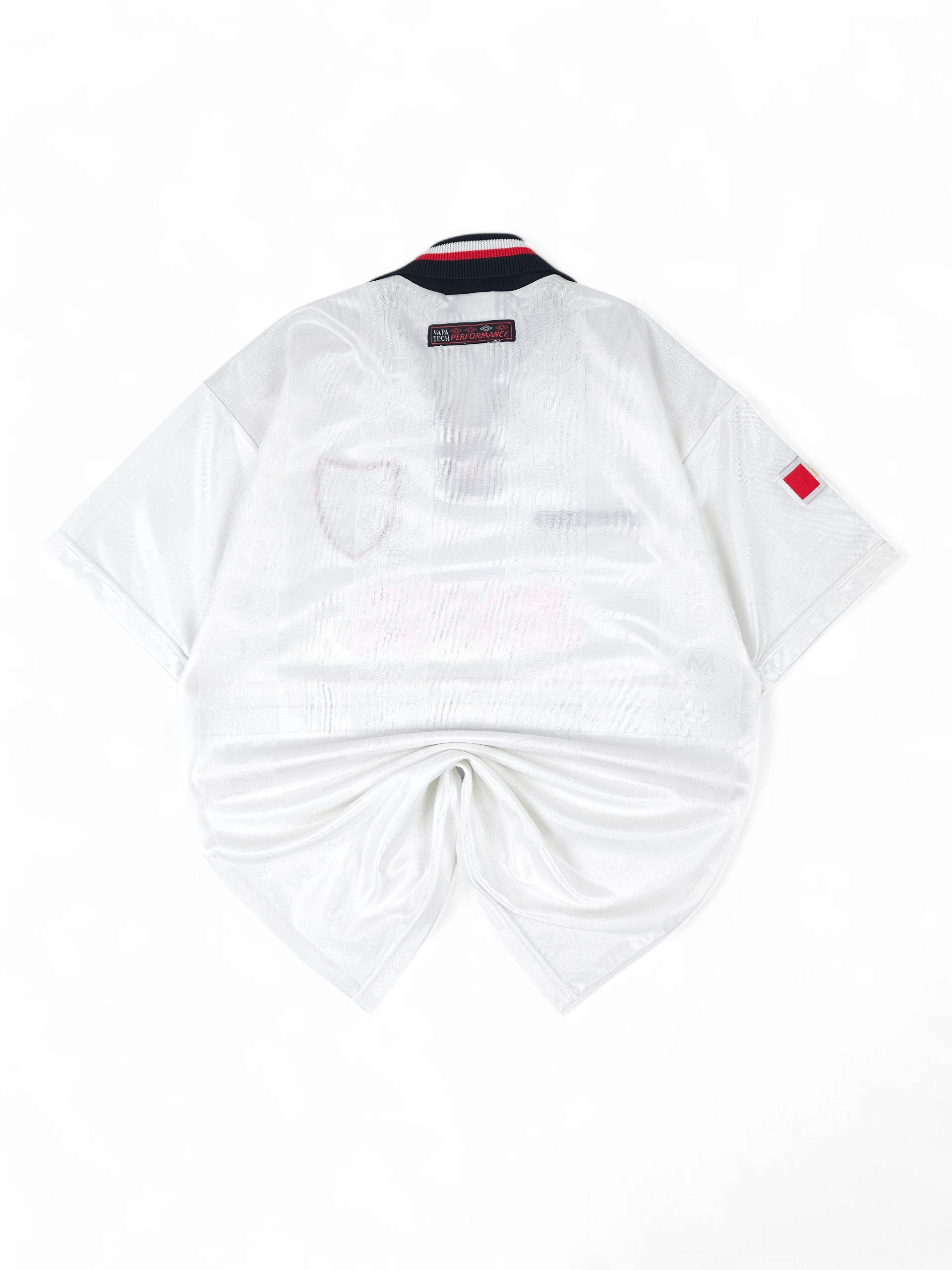 Umbro 💎 Manchester United 1997-1998-1999 Away Soccer Jersey Tee Size US S / EU 44-46 / 1 - 2 Thumbnail