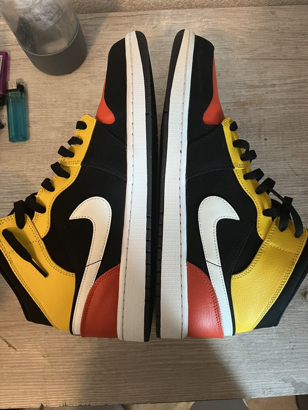 Jordan Brand Jordan 1 mid Reverse Bred Yellow Accents Size US 13 / EU 46 - 2 Thumbnail