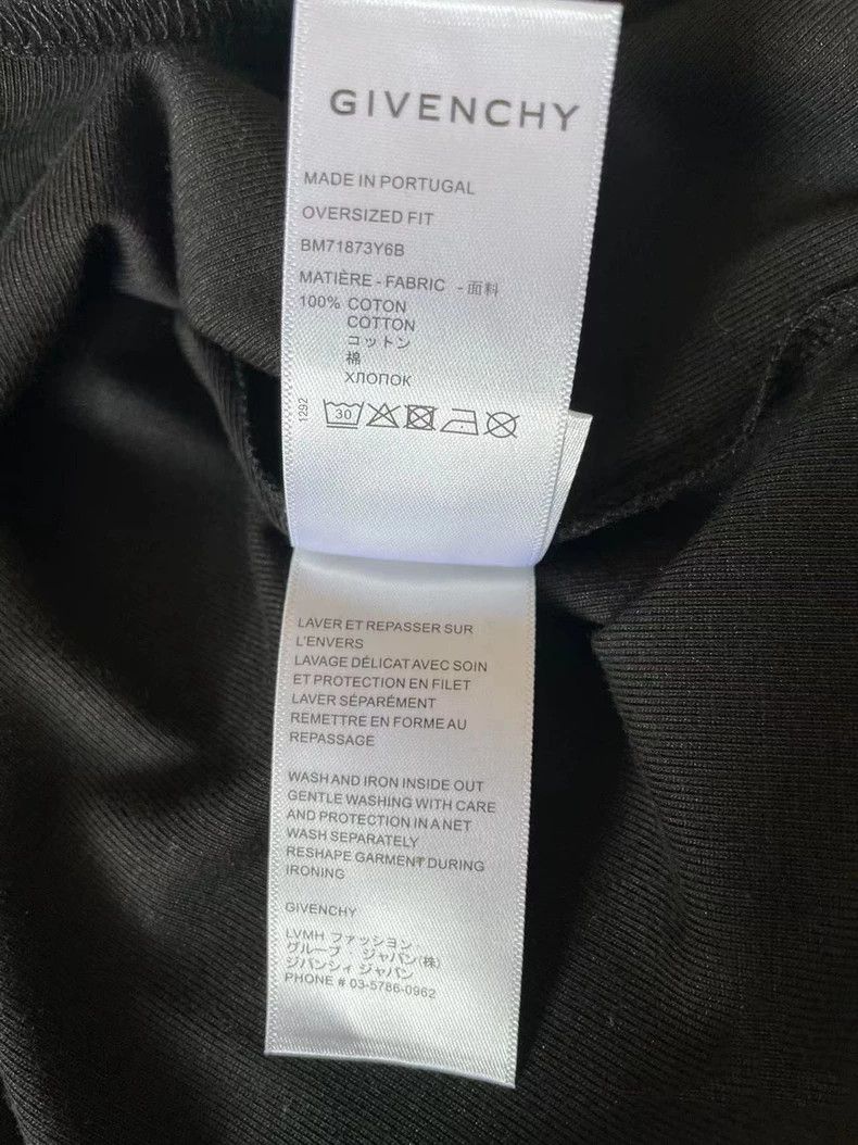 Givenchy Givenchy Short Sleeve T-Shirt Size US S / EU 44-46 / 1 - 9 Thumbnail