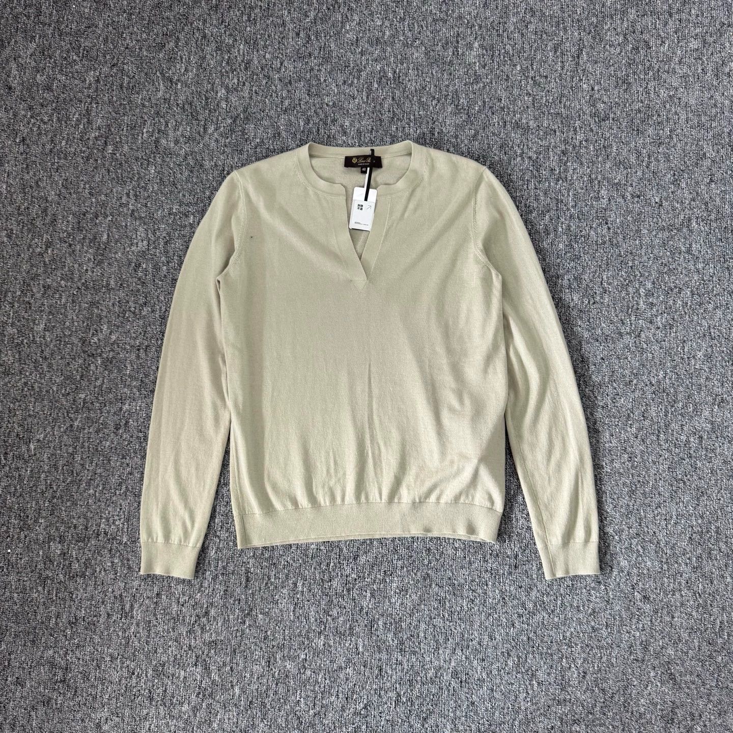 Loro Piana Loro Piana Cashmere Knit Sweater - Size 40 - NWT Size S / US 4 / IT 40 - 1 Thumbnail