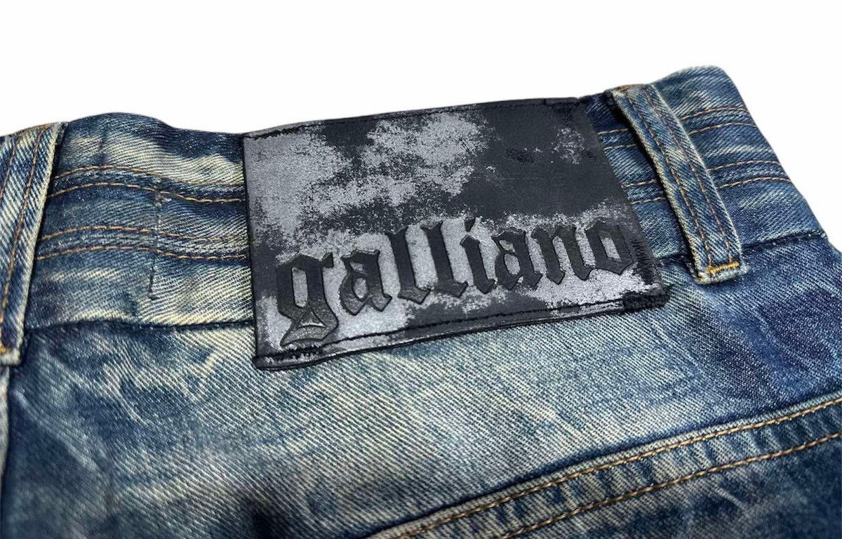 Designer × John Galliano 🔥Y2K Archived Galliano Gimmick Pocket Distressed Denim Size US 34 / EU 50 - 13 Thumbnail