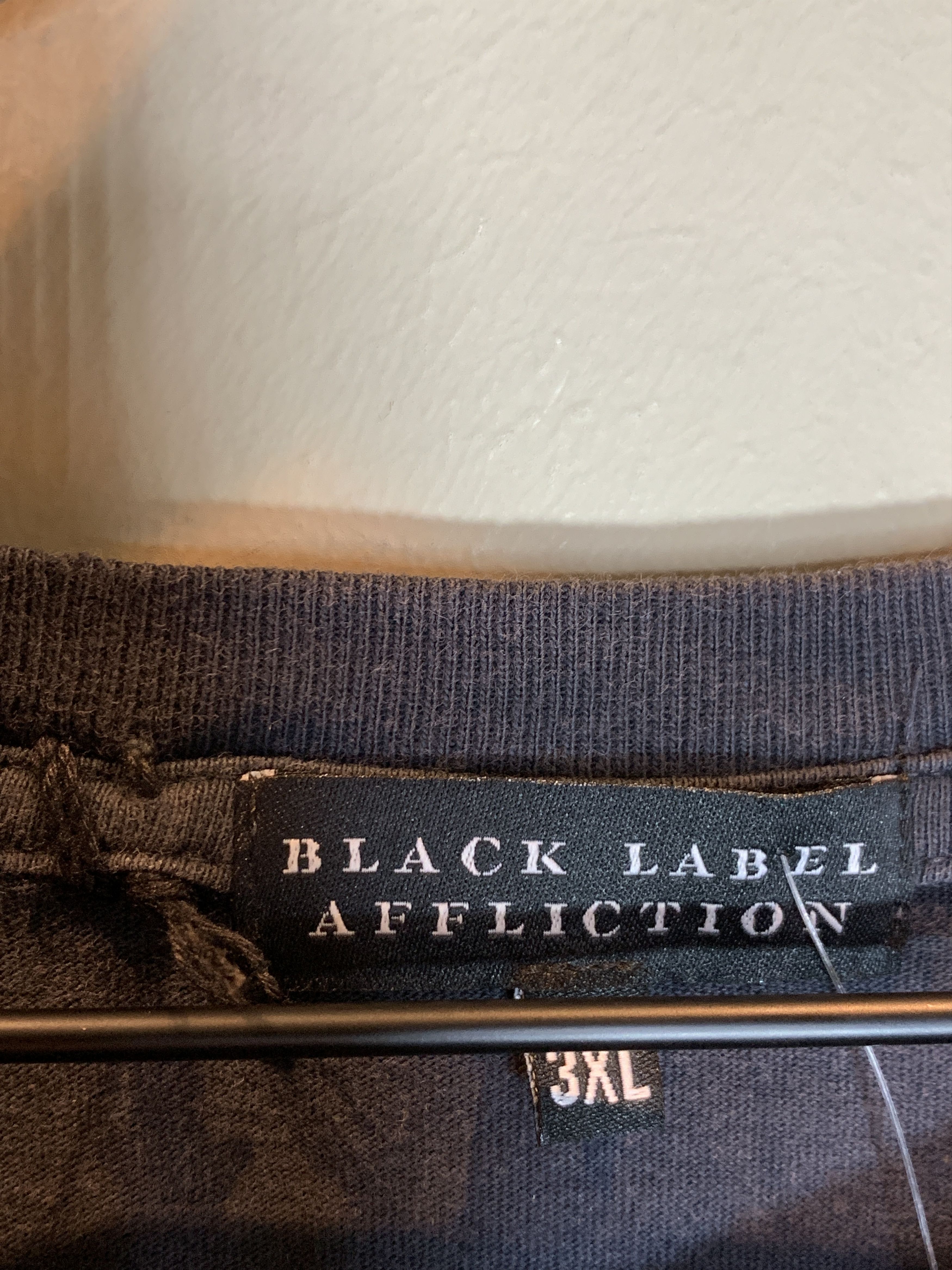 Affliction RARE* New Affliction Black Label Rhinestone Distressed Shirt Size US XXL / EU 58 / 5 - 8 Thumbnail