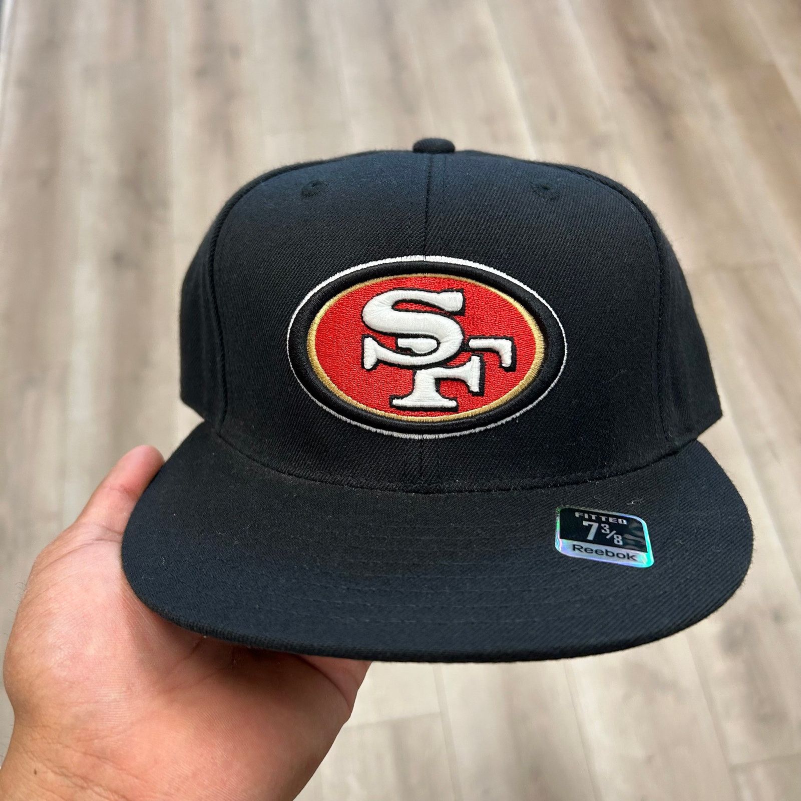 Reebok Reebok San Francisco 49ers fitted cap Hat size 7 3/8 Black Size ONE SIZE - 2 Thumbnail