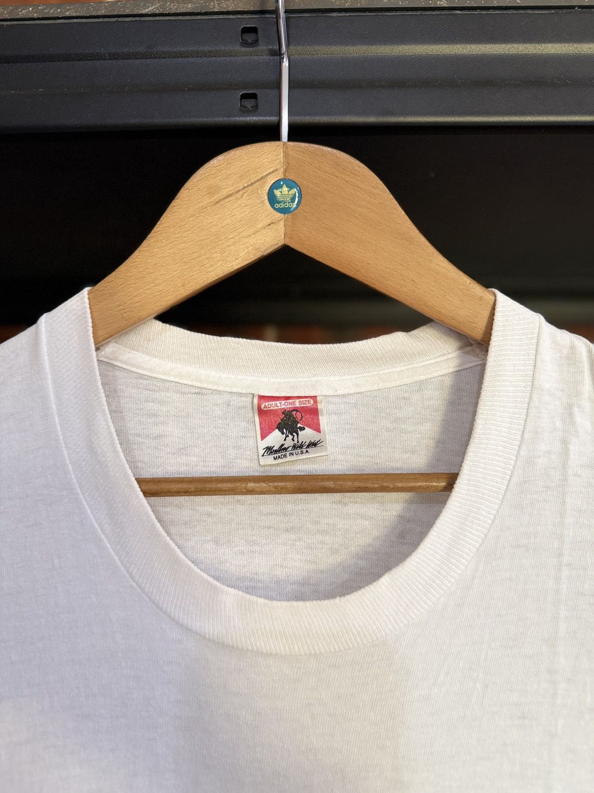 Marlboro Vintage 90s Marlboro Cowboy Man Wid West Collection Pocket T Size US XL / EU 56 / 4 - 9 Thumbnail