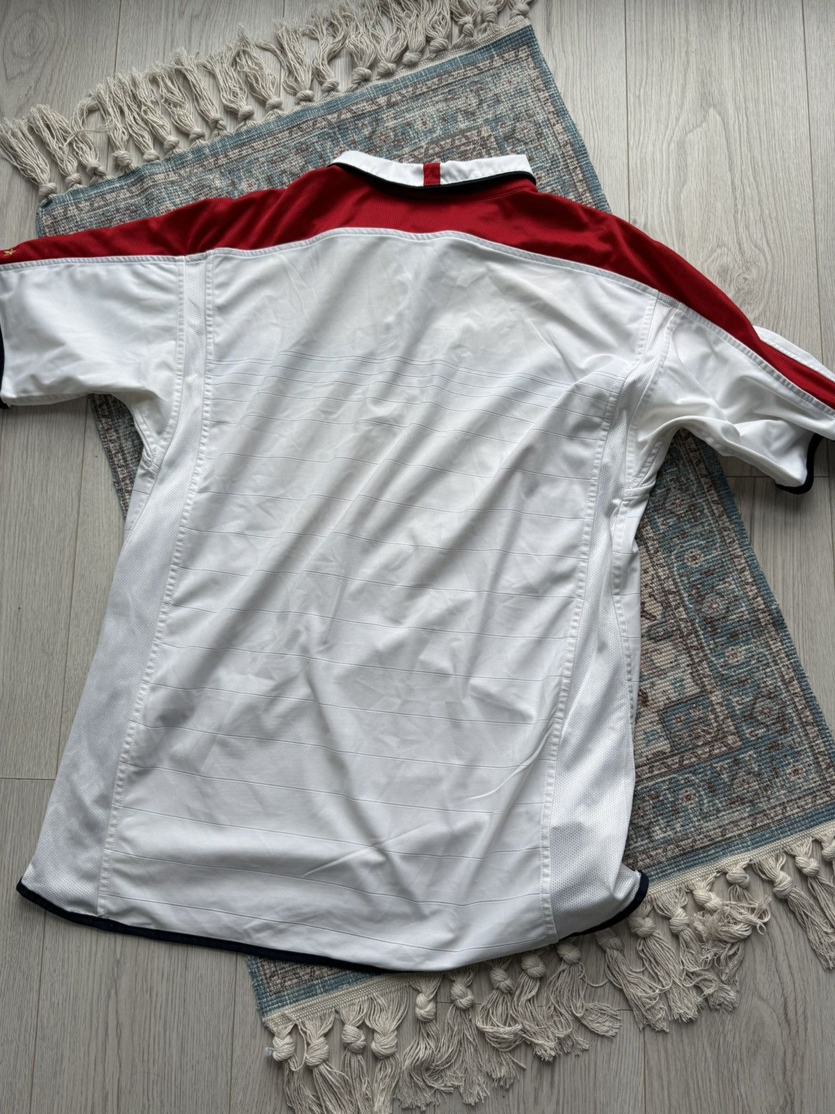 Umbro Vintage England 🏴󠁧󠁢󠁥󠁮󠁧󠁿 2003-2005 Umbro Home Jersey Size US XL / EU 56 / 4 - 6 Thumbnail