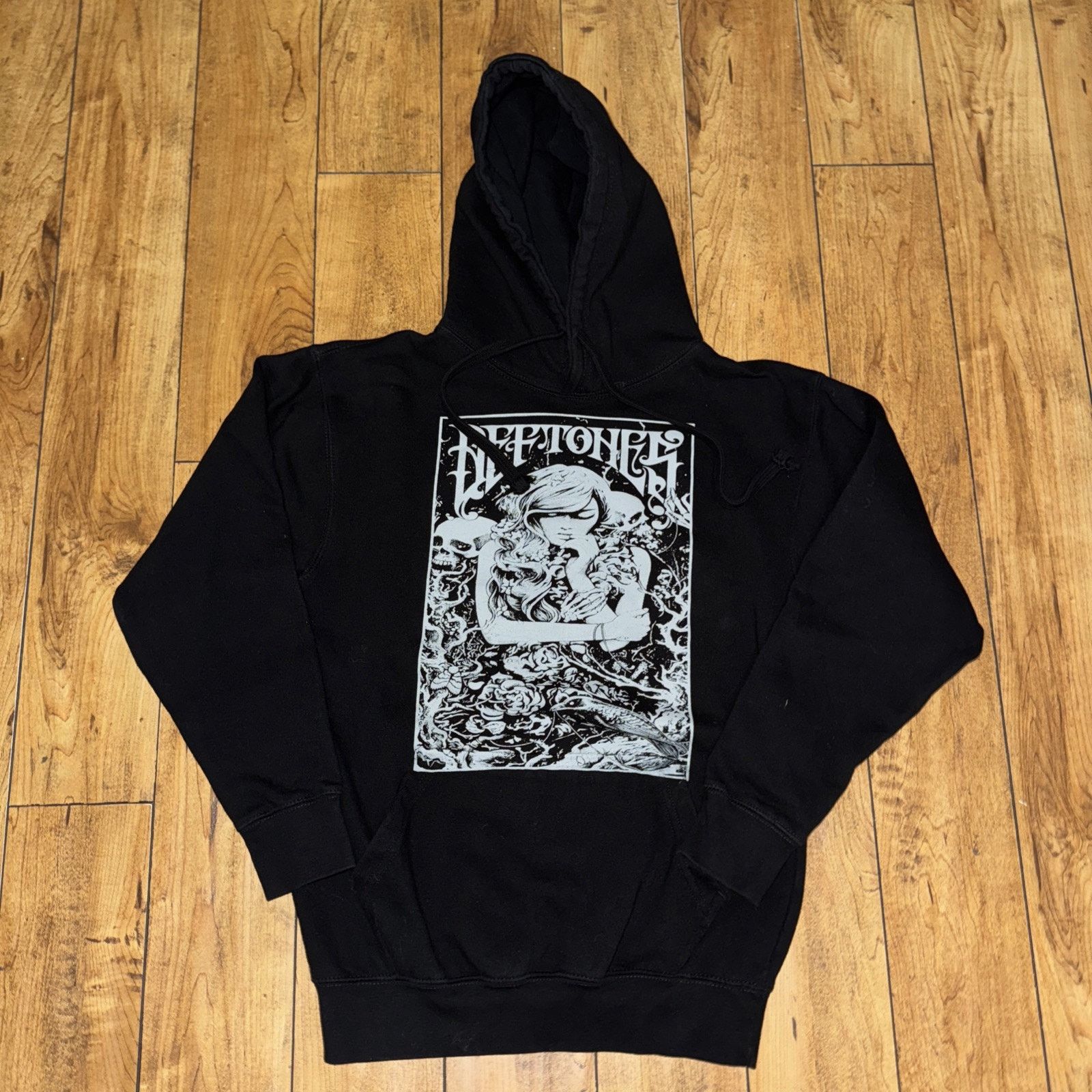 Band Tees × Vintage Deftons Pullover Hoodie Black 19x24 Small Size US S / EU 44-46 / 1 - 1 Thumbnail