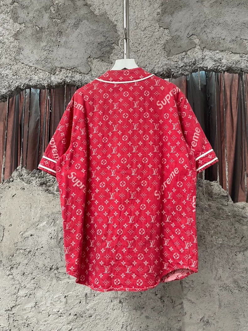 Louis Vuitton Louis Vuitton Baseball shirt with red presbyopia and full Size US S / EU 44-46 / 1 - 2 Thumbnail