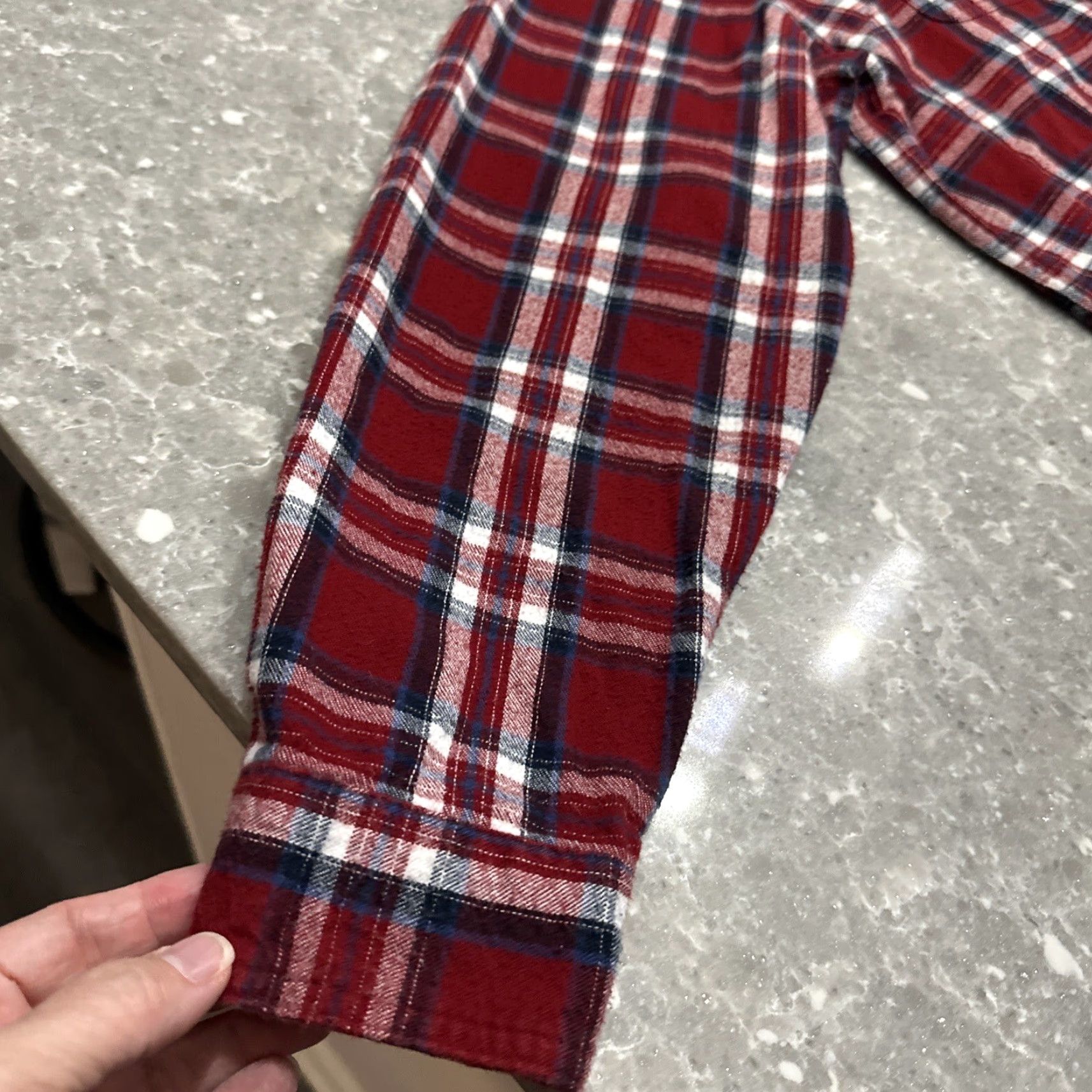 Vintage LL Bean Shirt Men's Large Long Sleeve Red Plaid Flannel Button Down Pockets Size US L / EU 52-54 / 3 - 5 Thumbnail
