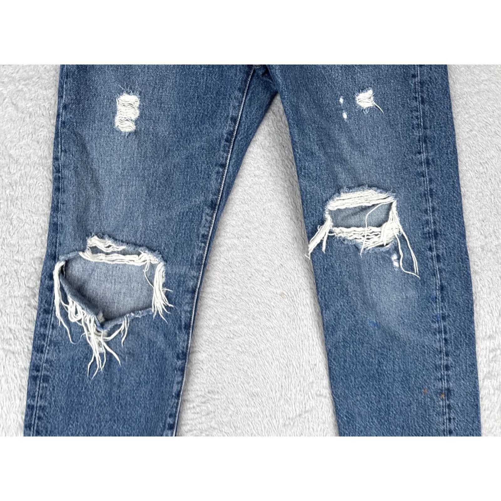 Levi's Levis Premium Jeans Womens 26 Blue Wedgie Straight High Rise Distressed Raw Hem Size 26" / US 2 / IT 38 - 3 Thumbnail