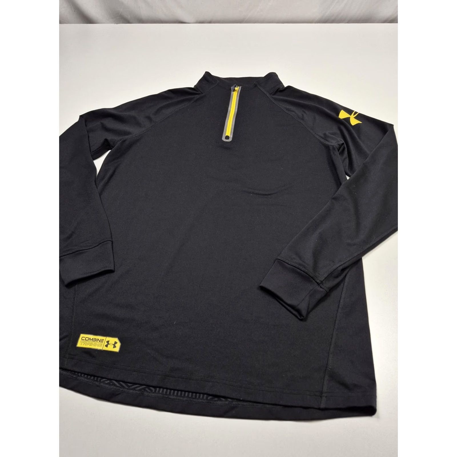Under Armour Under Armour ColdGear Infrared Shirt Mens XL Black Long Sleeve 1/4 Zip Fitted Size US XL / EU 56 / 4 - 2 Thumbnail