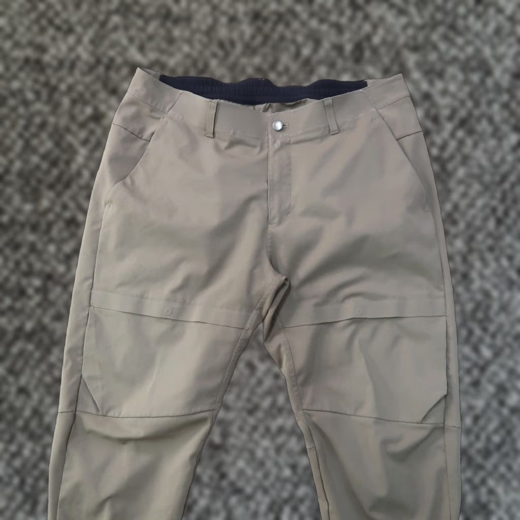 Lululemon Lululemon Pants Mens 36x30 Beige Mile View Taper Cargo Pockets Size US 36 / EU 52 - 1 Thumbnail