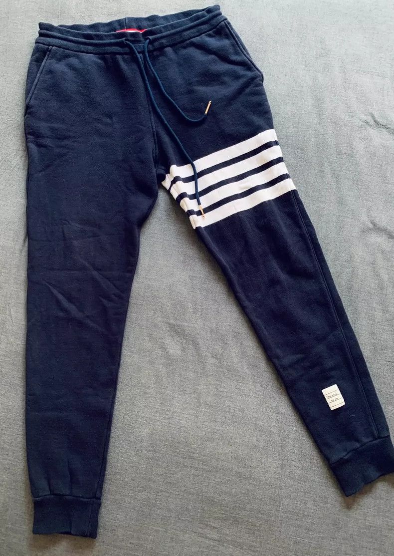 Thom Browne Thom Browne size1 Sportswear pants Size US 26 / EU 42 - 1 Thumbnail