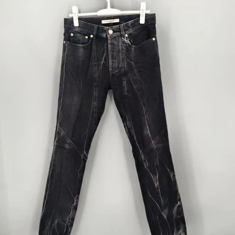 Givenchy Givenchy Black Denim Casual Pants for Men 0089 Size US 27 - 1 Thumbnail