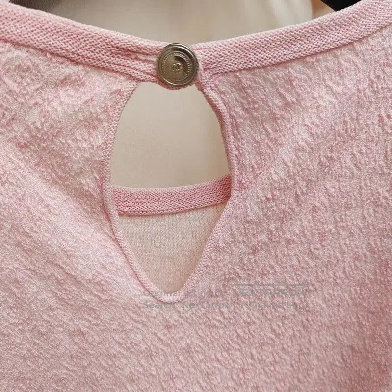 Chanel Chanel Pink Short Sleeve Knit Top . Size M / US 6-8 / IT 42-44 - 5 Thumbnail