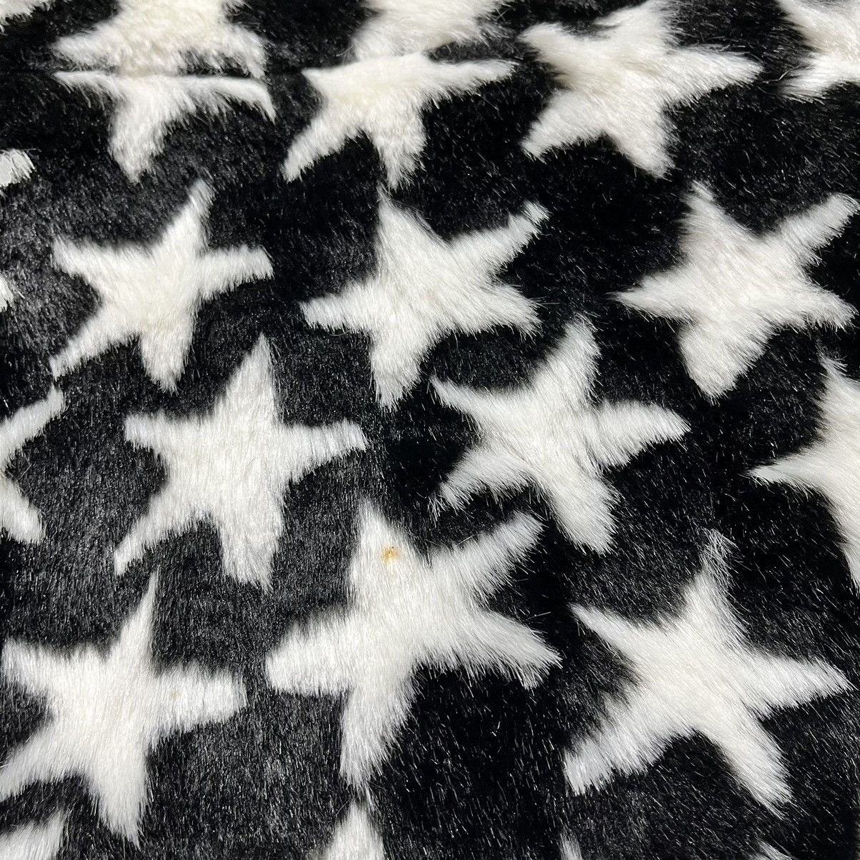 20471120 Archive Hyoma 20471120 Stars Faux Far Bat Wing Zip Up Jacket Size US S / EU 44-46 / 1 - 25 Thumbnail