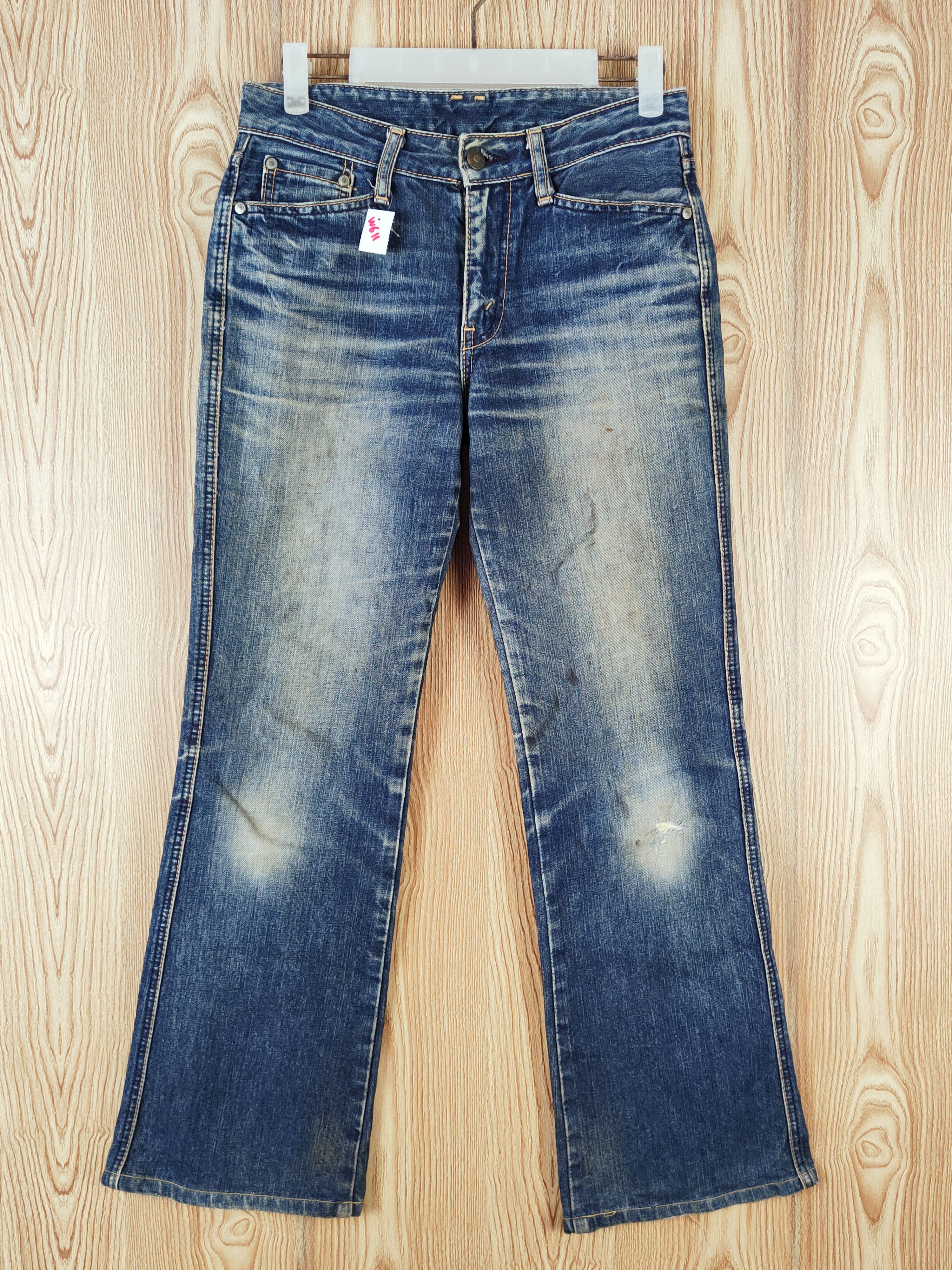 Levi's Levi's Dark Blue Distressed Ripped Jeans #W611 Size 28" / US 6 / IT 42 - 1 Thumbnail
