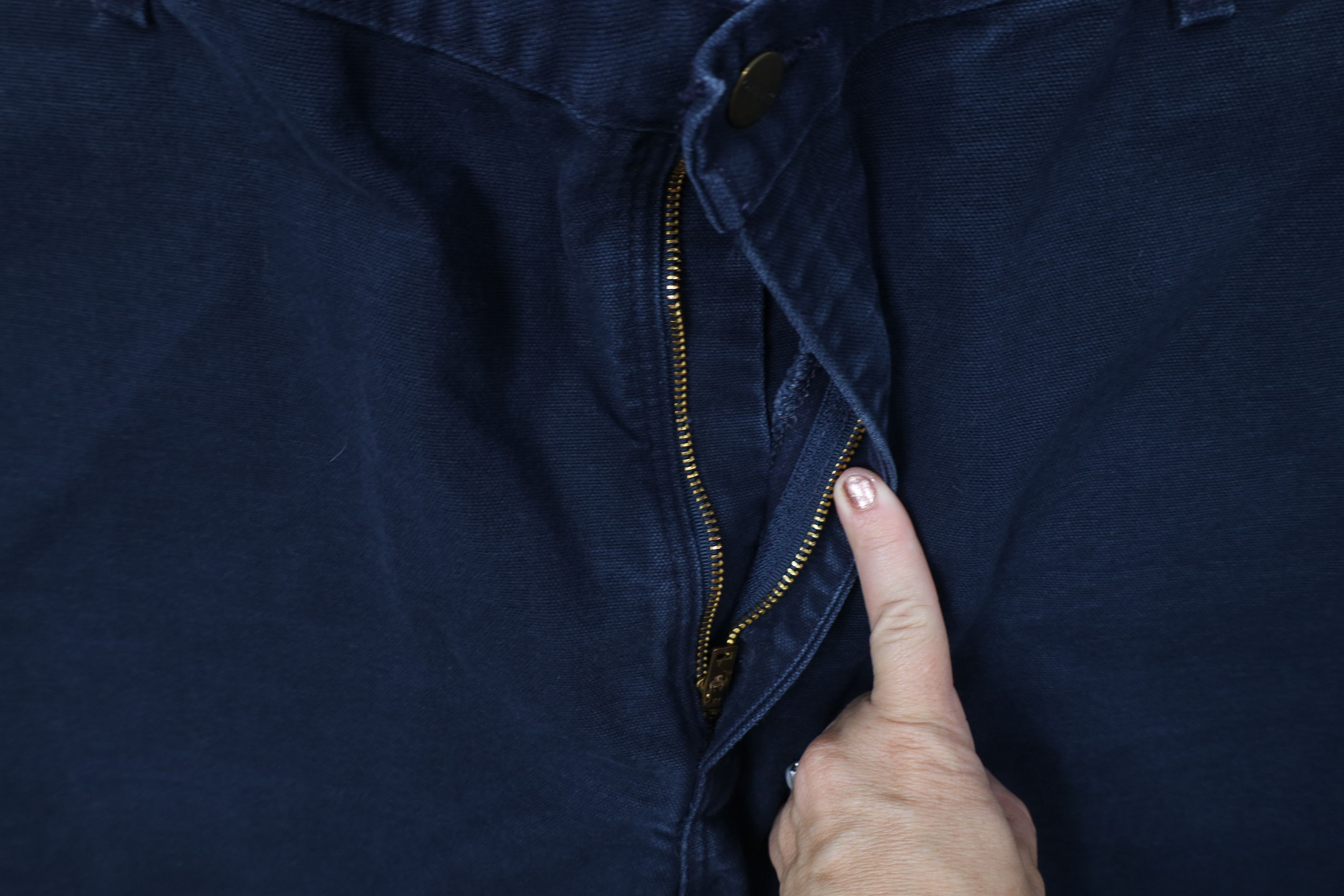 Carhartt Vintage Y2K Carhartt Wide Leg Dungaree Pants Navy Blue Size US 42 / EU 58 - 6 Thumbnail
