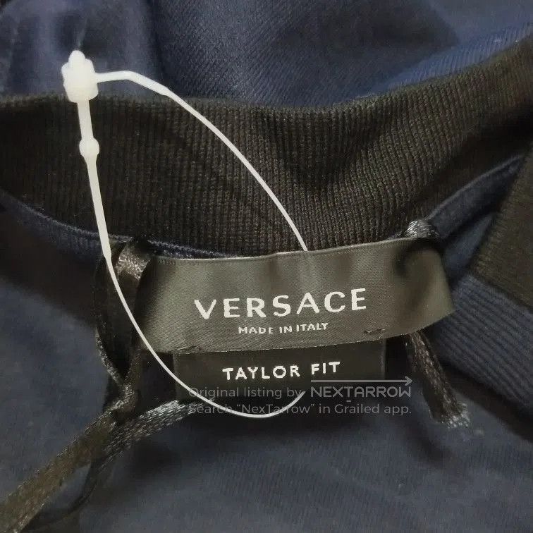 Versace Versace Men's XS Letter Print Crewneck T-shirt. Size US S / EU 44-46 / 1 - 3 Thumbnail