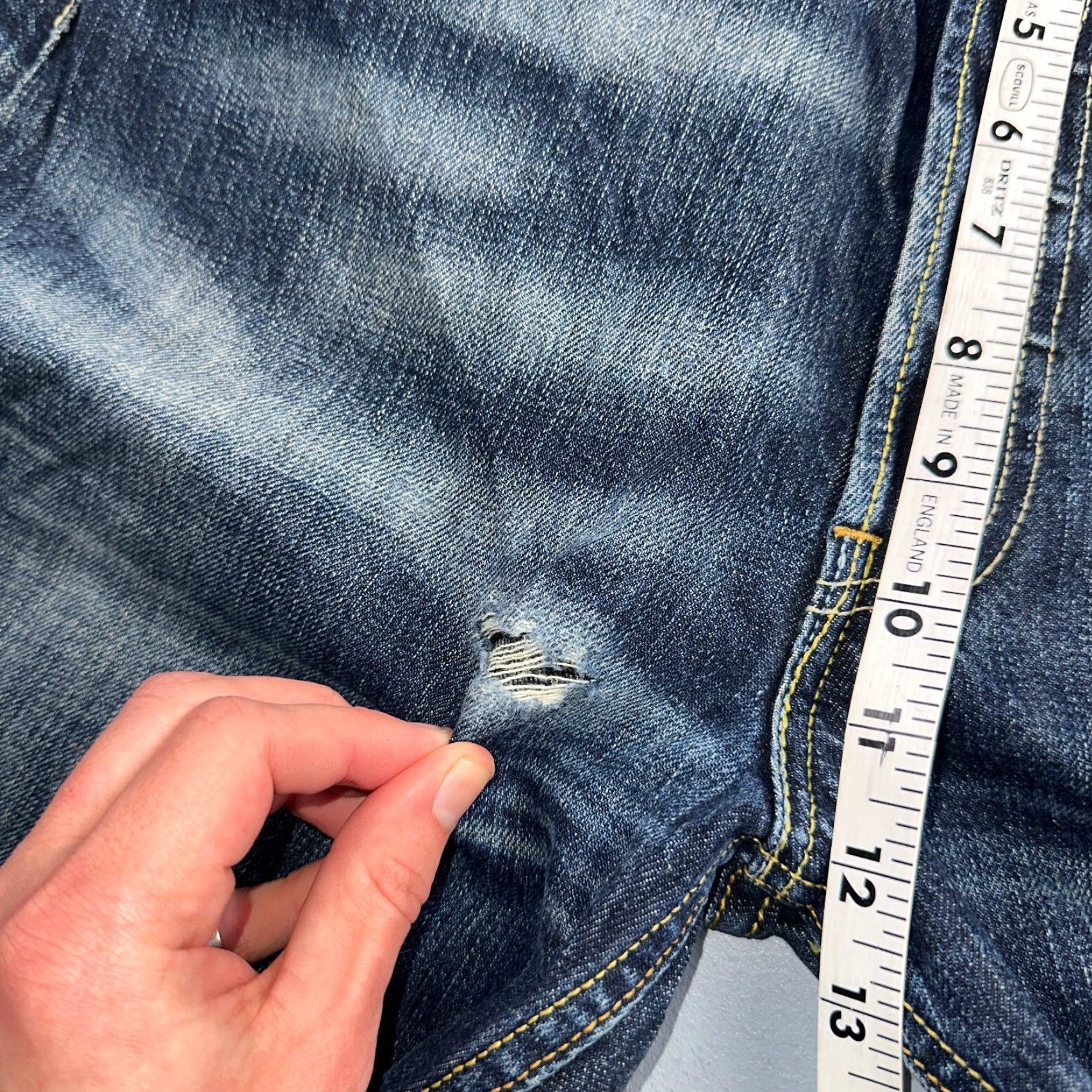 Levi's VINTAGE Levi's 501 Jeans Straight Men Blue 34x34 Inseam 34 Size 34 90s Style - Note: Must avoid extra words; also ensure within 200 chars. Size US 34 / EU 50 - 7 Thumbnail