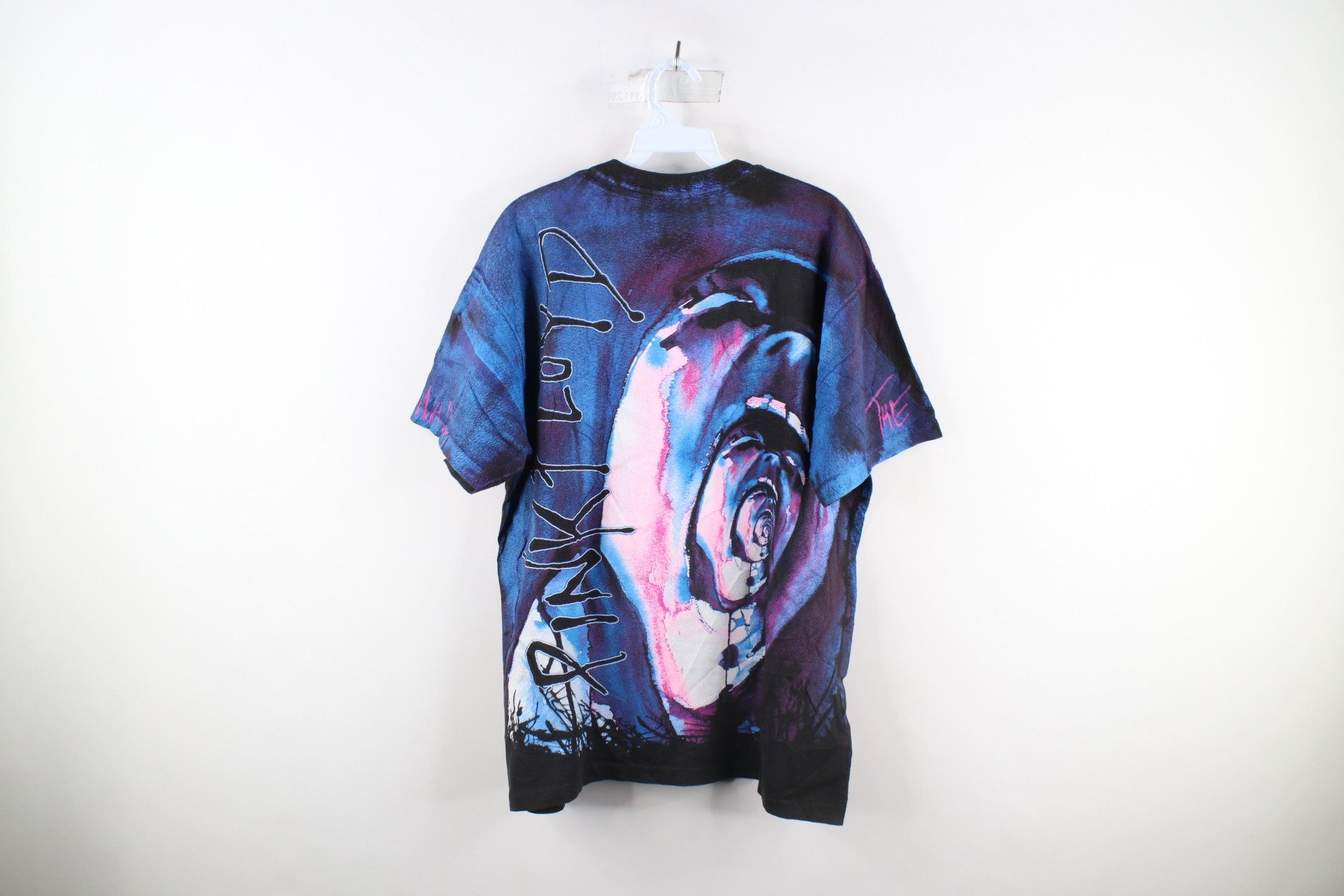 Vintage Vintage 90s All Over Print The Wall Pink Floyd Band T-Shirt Size US L / EU 52-54 / 3 - 12 Thumbnail