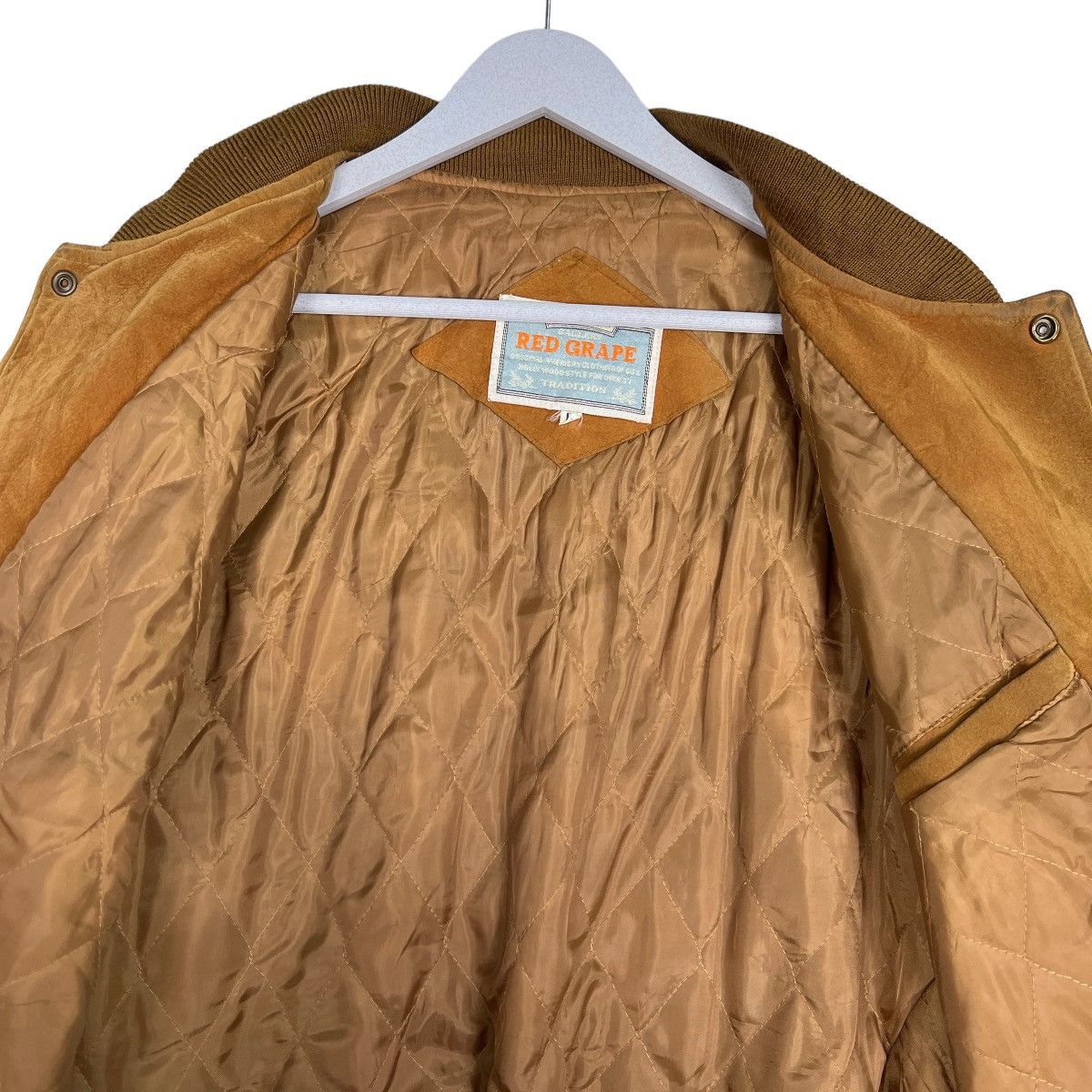 Japanese Brand 🔥 VINTAGE RED GRAPE AMBITIOUS VELVET BOMBER JACKET Size US M / EU 48-50 / 2 - 12 Thumbnail