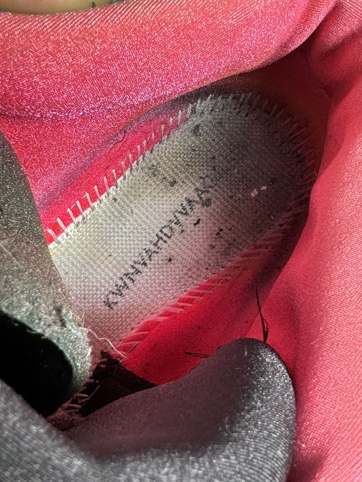 Nike Nike Air Yeezy 2 NRG “Solar Red” Size US 9 / EU 42 - 8 Thumbnail