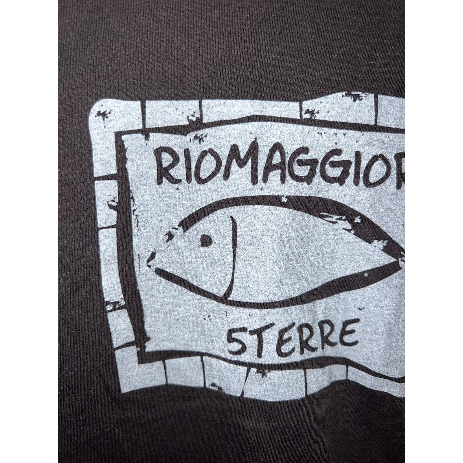 Vintage Vintage Fish Shirt Riomaggiore Sterre 5Terre Italy Art Tee L Size US L / EU 52-54 / 3 - 3 Thumbnail