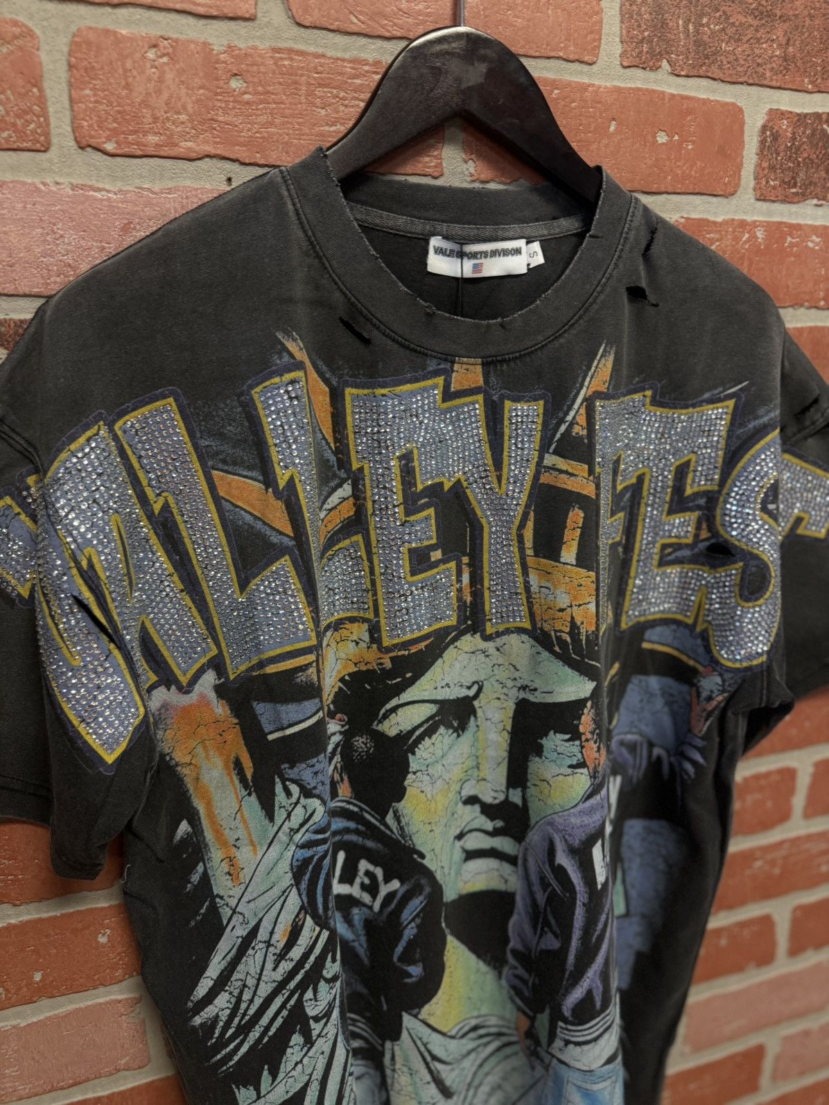 Vale Vale Valley Fest Bling Tee Size Small (NEW) Shiny Stones Size US S / EU 44-46 / 1 - 3 Thumbnail