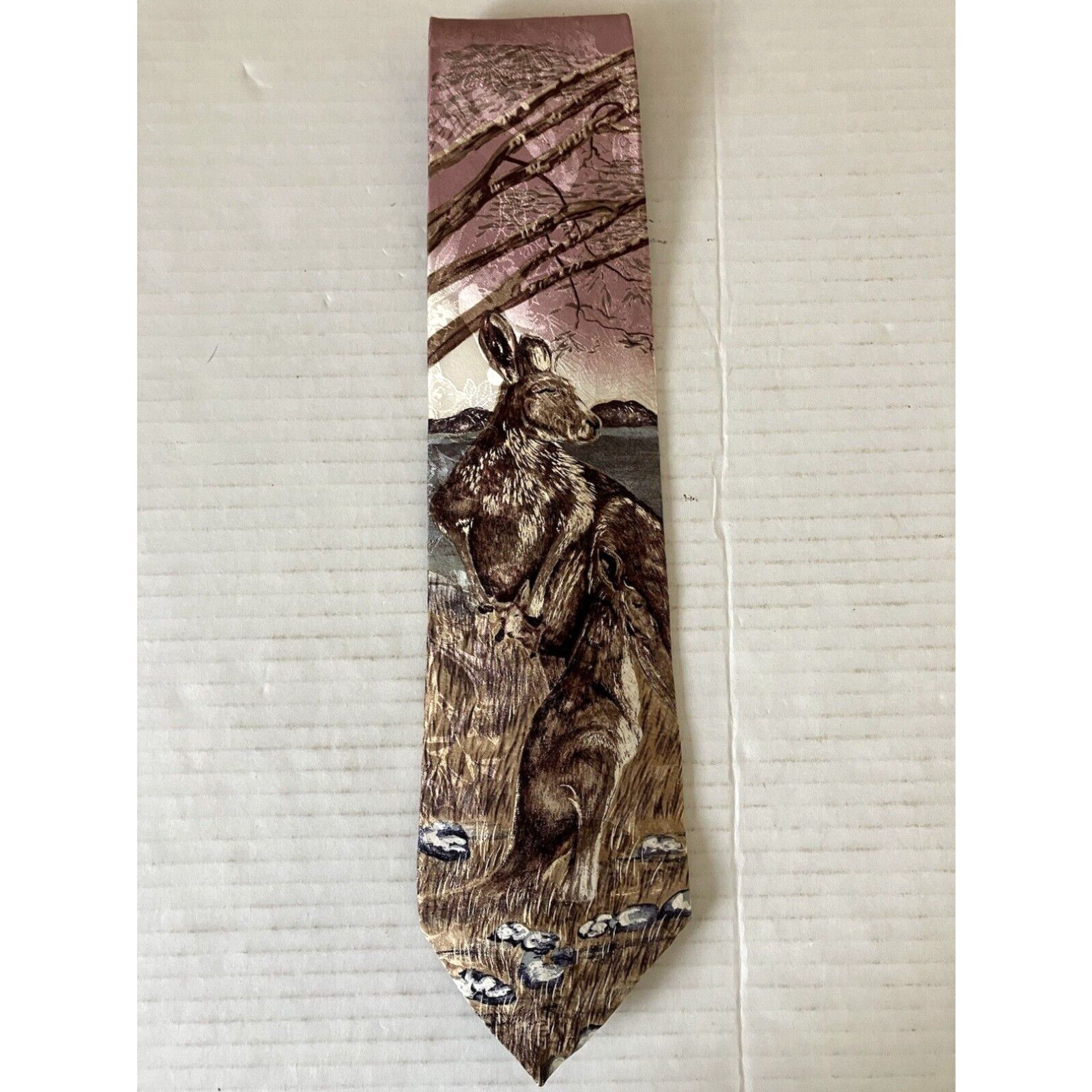 Tie Australia Kangaroo Stripe Black - Address main image 1