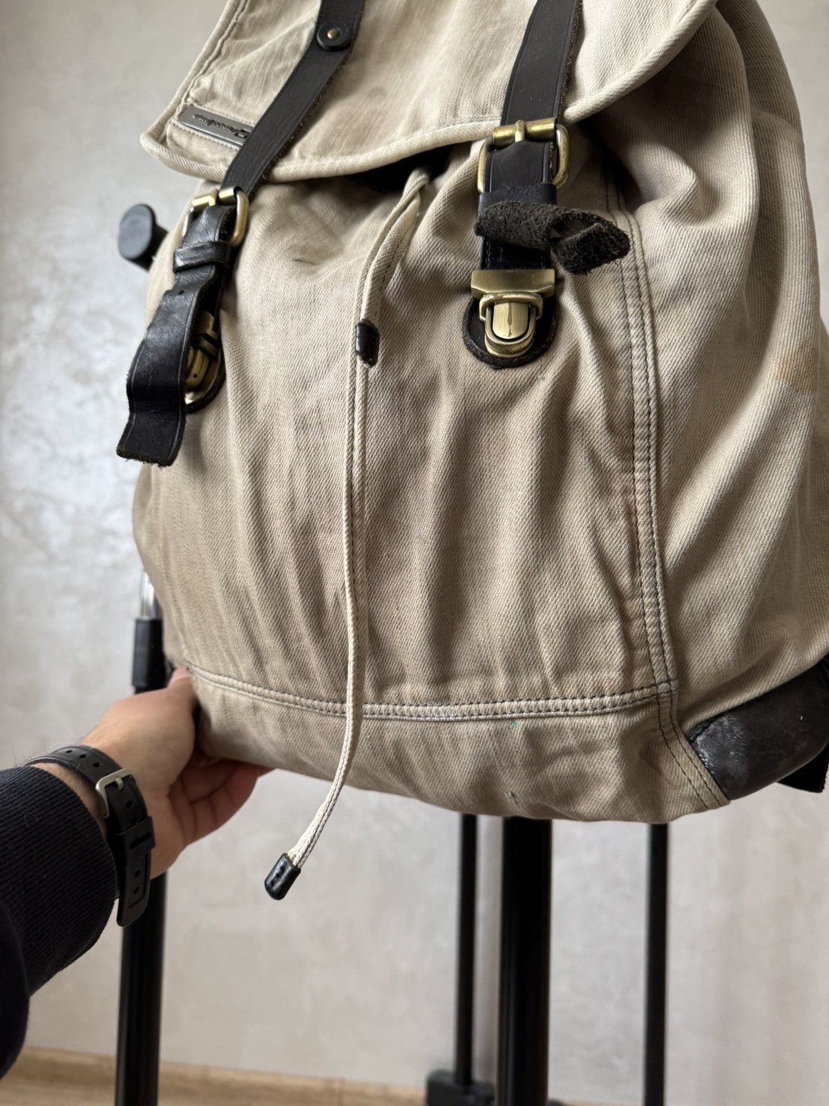 Diesel Vintage Y2K Diesel Japanese Style Beige Leather Backpack Bag Size ONE SIZE - 6 Thumbnail