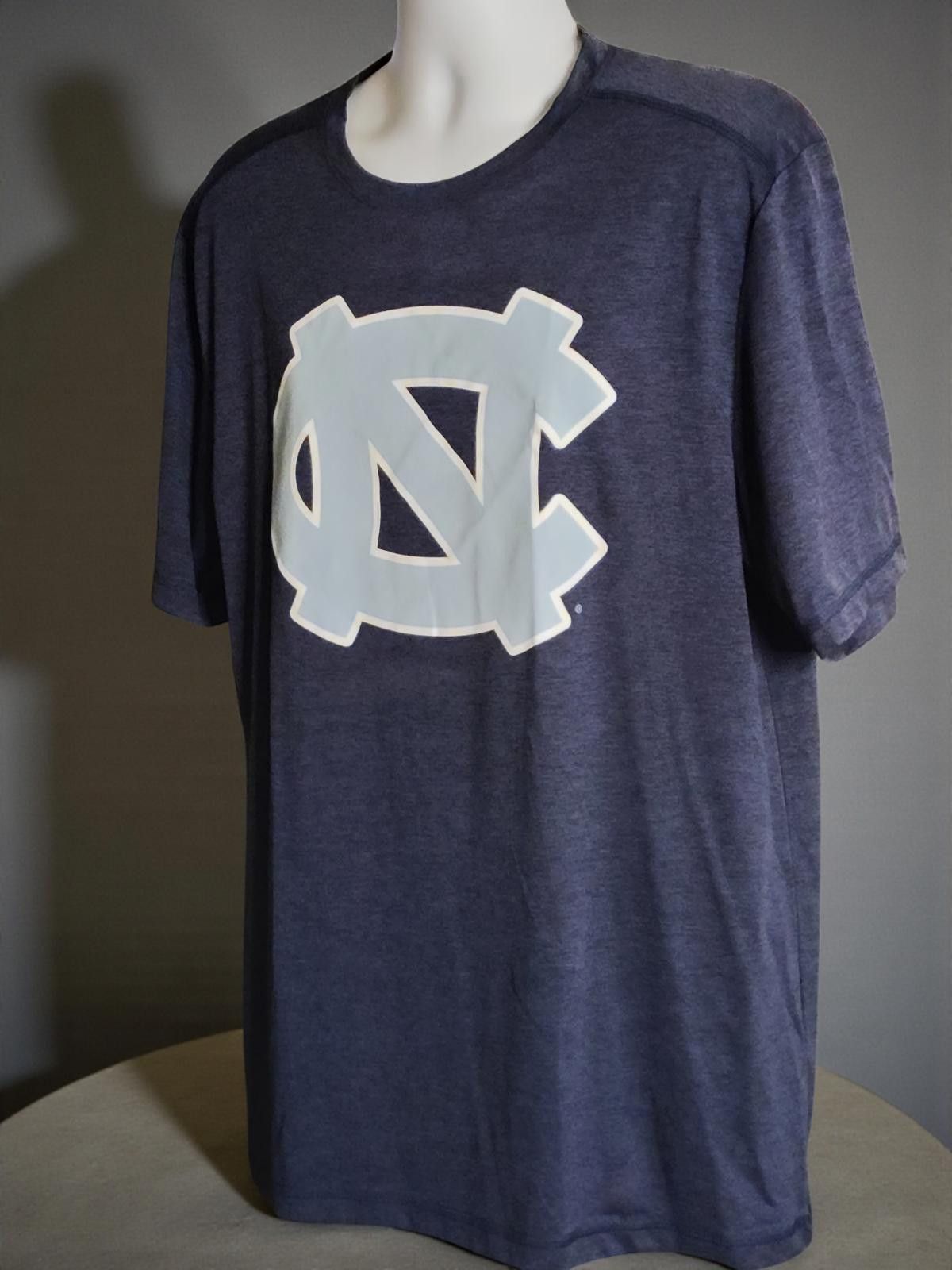 Other UNC Tarheels Navy Blue Logo T-Shirt Size X-Large Size US XL / EU 56 / 4 - 4 Thumbnail
