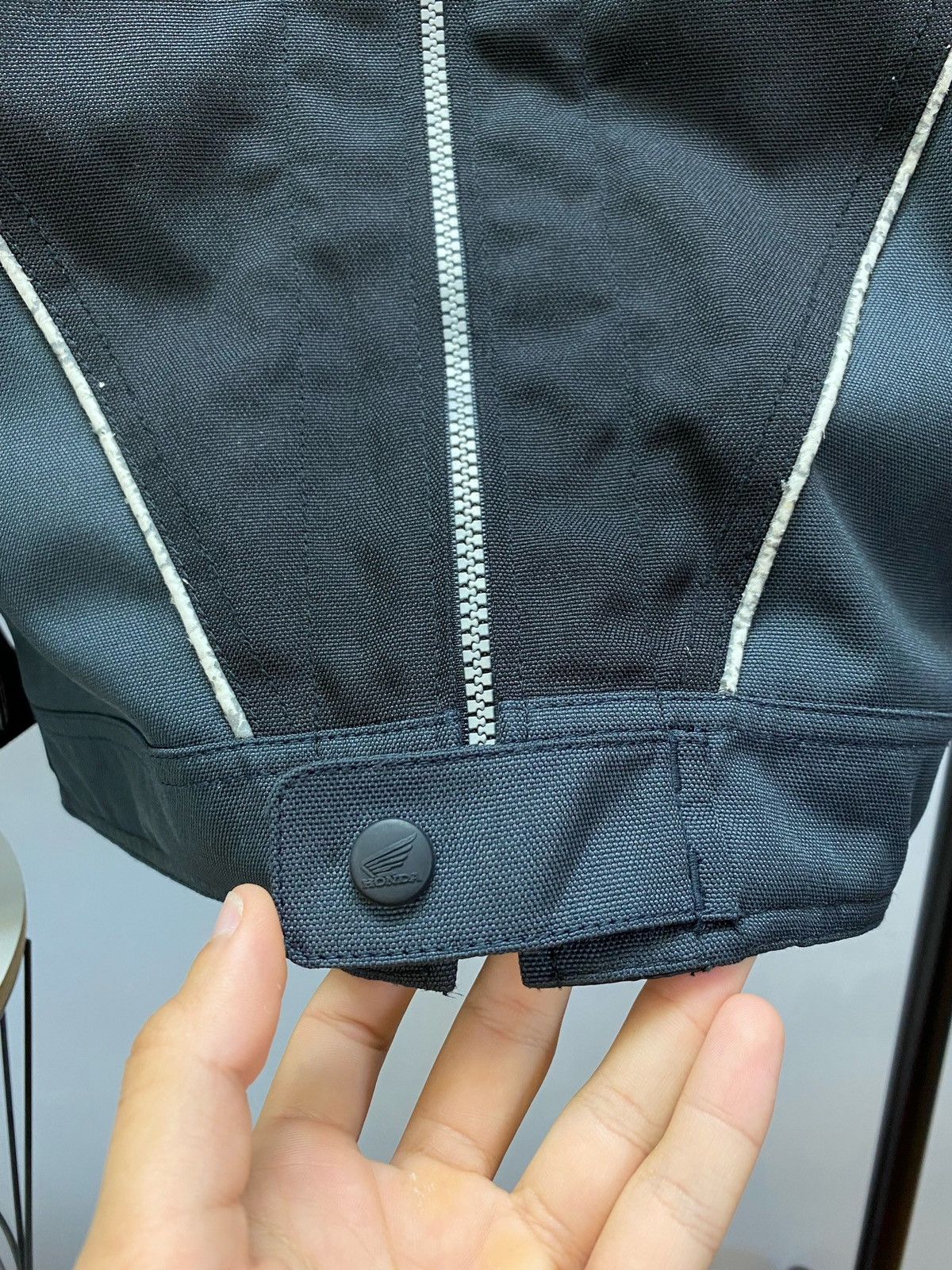 Honda HONDA RACING MOTO JACKET Y2K BOMBER NASCAR MARLBORO STYLE Size US S / EU 44-46 / 1 - 11 Thumbnail
