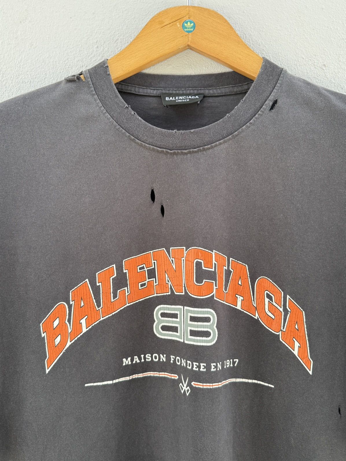 Balenciaga Thrashed Design Balenciaga 2022 Maison Fondee Oversize Tee Size US XL / EU 56 / 4 - 2 Thumbnail