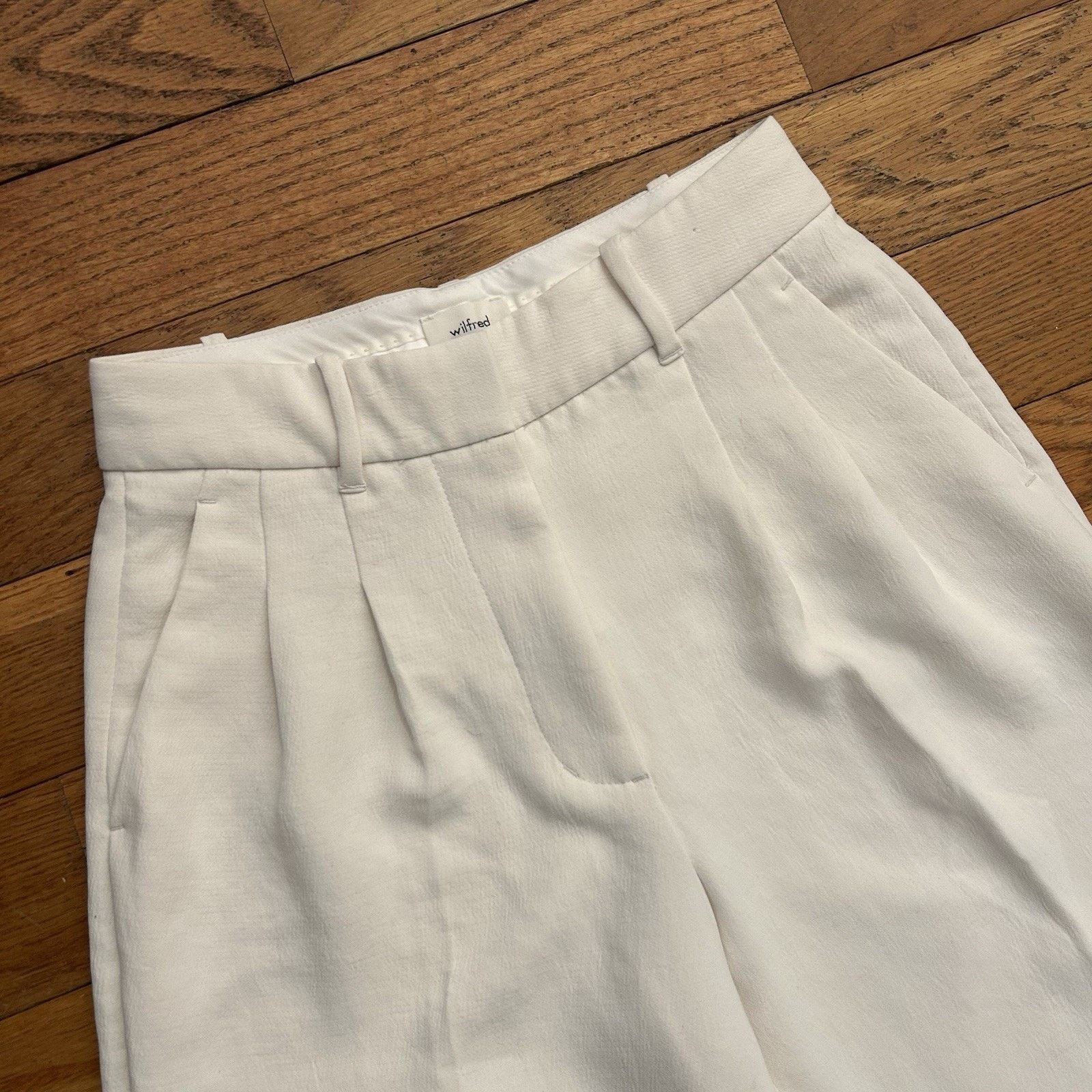 Aritzia Wilfred Effortless Double Pleated Wide Leg Baggy Pants 0 Size 25" / US 0 / IT 36 - 2 Thumbnail