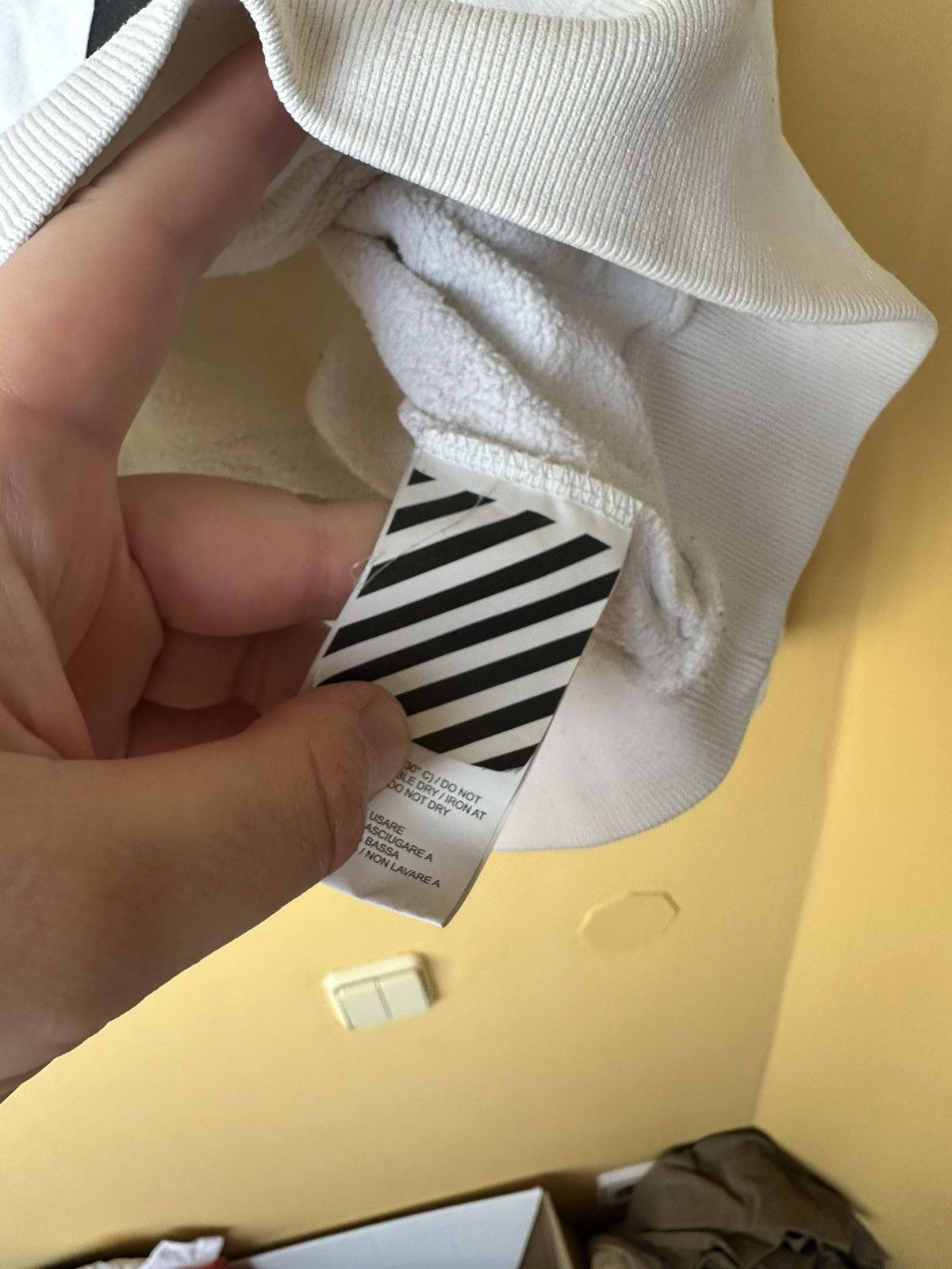Off-White Men's Off-White Off White Pullover Hoodie White Men XS Size US XS / EU 42 / 0 - 6 Thumbnail