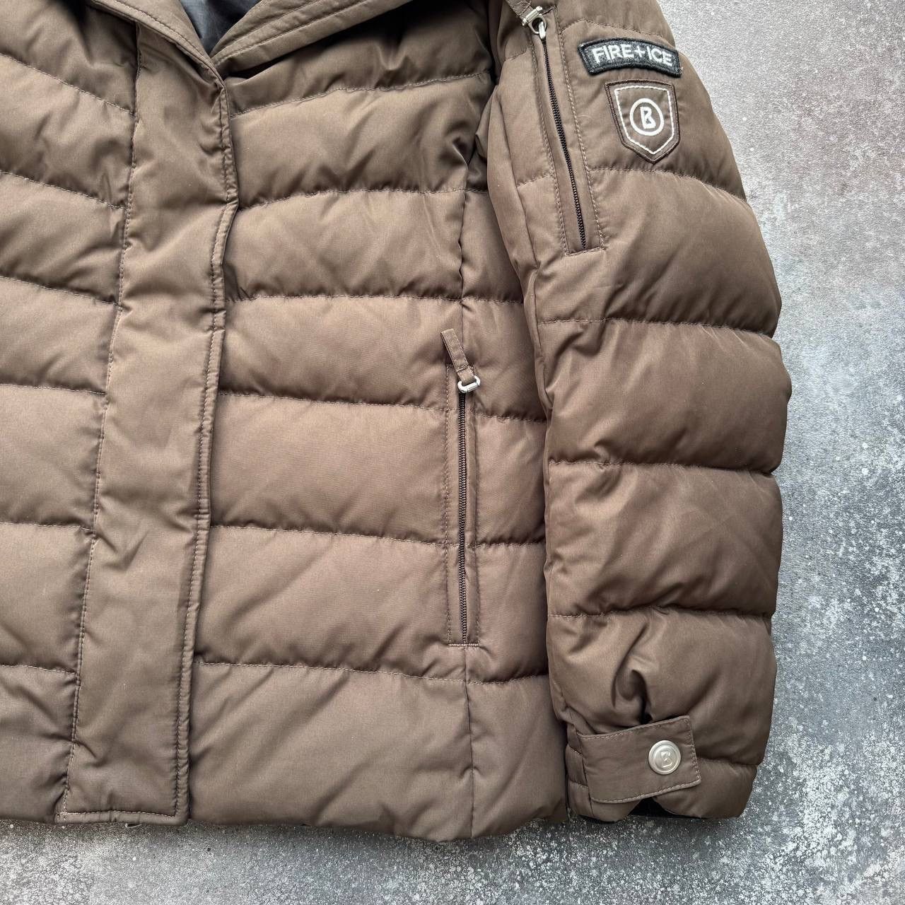 Bogner × Vintage Bogner Vintage Woman’s Ski Fur Down Jacket Size M / US 6-8 / IT 42-44 - 14 Thumbnail