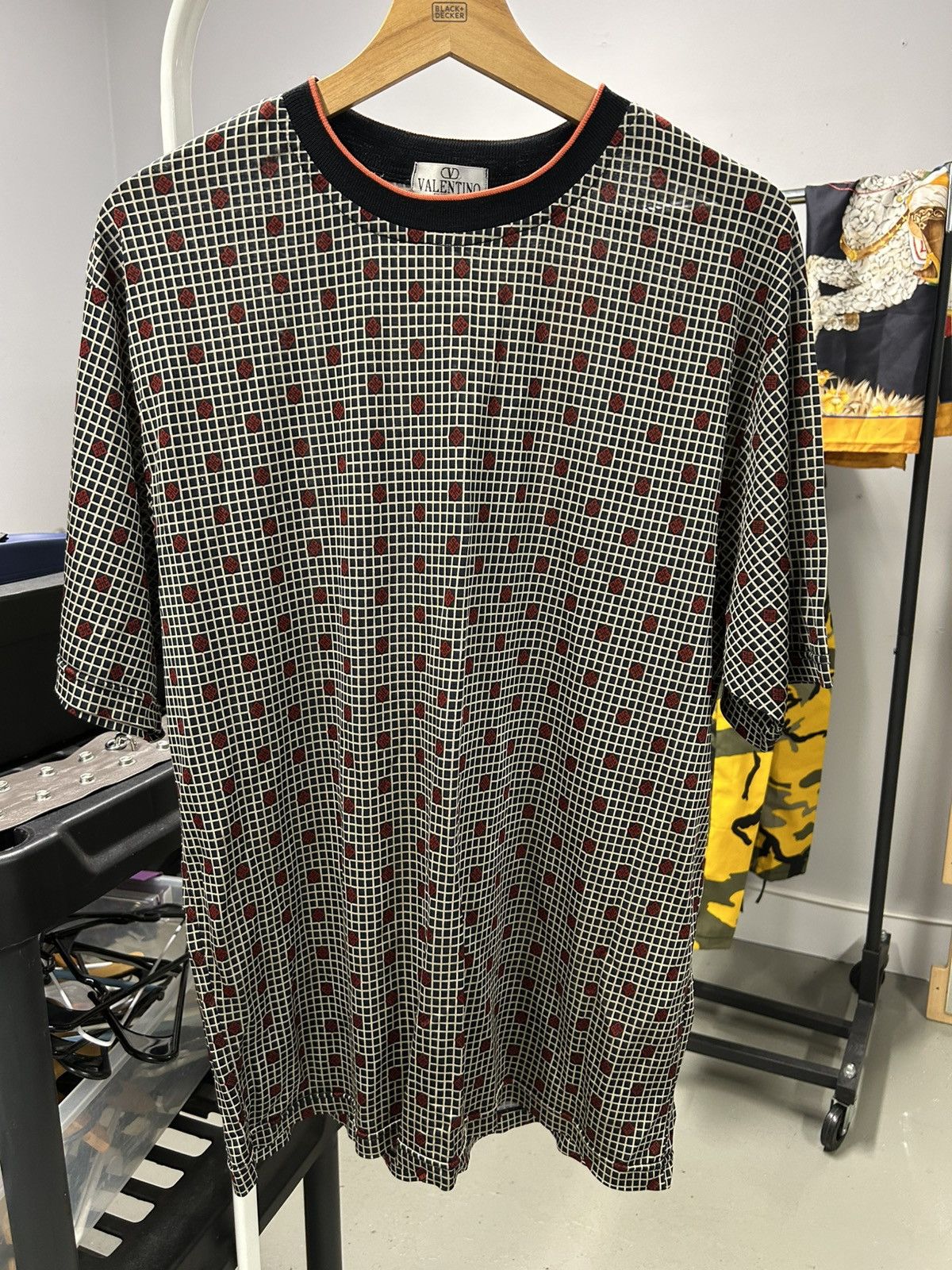 Valentino Vintage AOP Valentino tshirt Size US XL / EU 56 / 4 - 1 Thumbnail