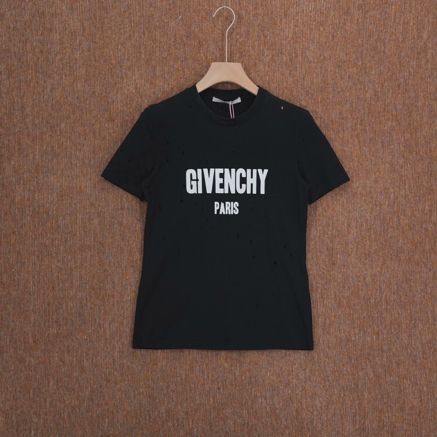 Givenchy Givenchy Printed Black T-Shirt S Men Size US S / EU 44-46 / 1 - 1 Thumbnail
